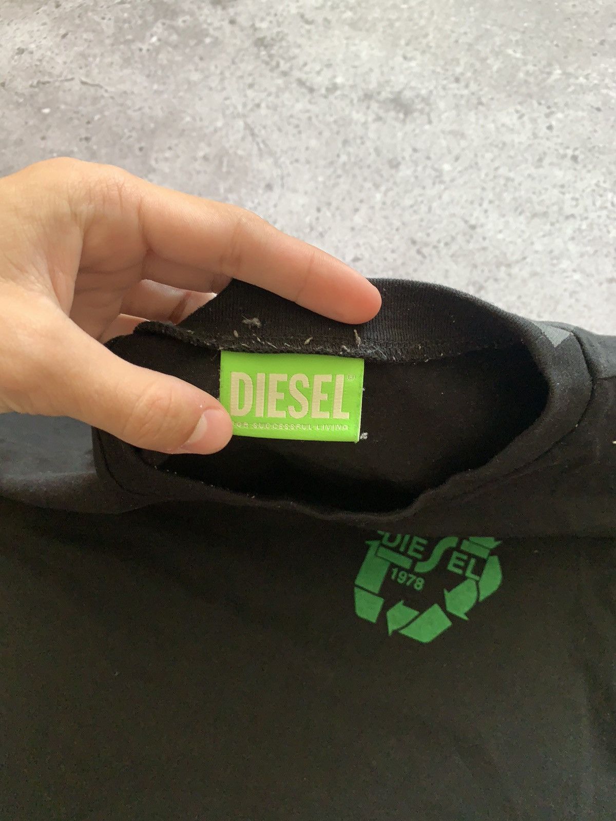 Diesel 🔥VINTAGE DIESEL T-SHIRT Size US M / EU 48-50 / 2 - 7 Thumbnail