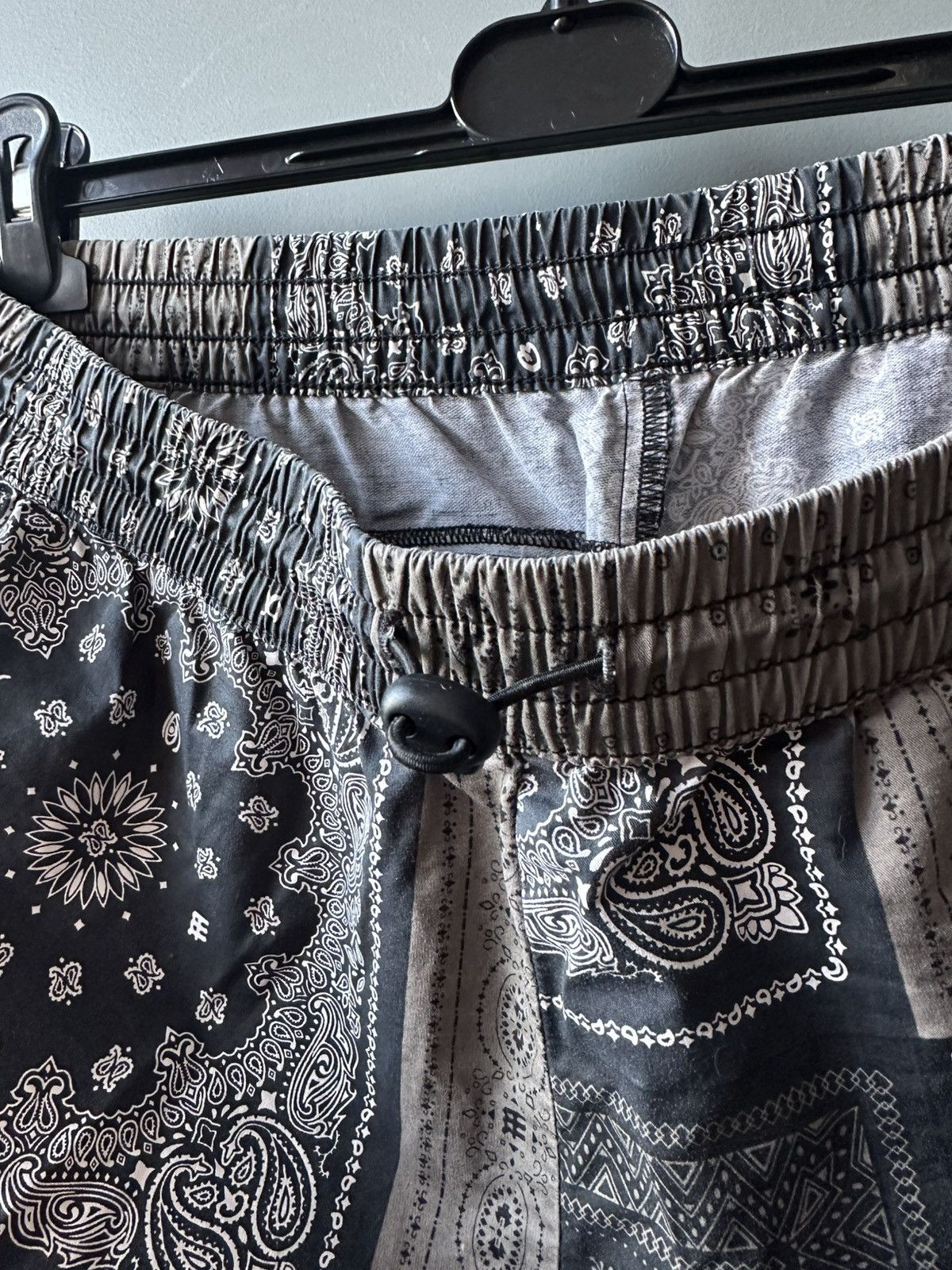 Levi's Levis Bandana Shorts Size 33-38 Size US 36 / EU 52 - 5 Thumbnail