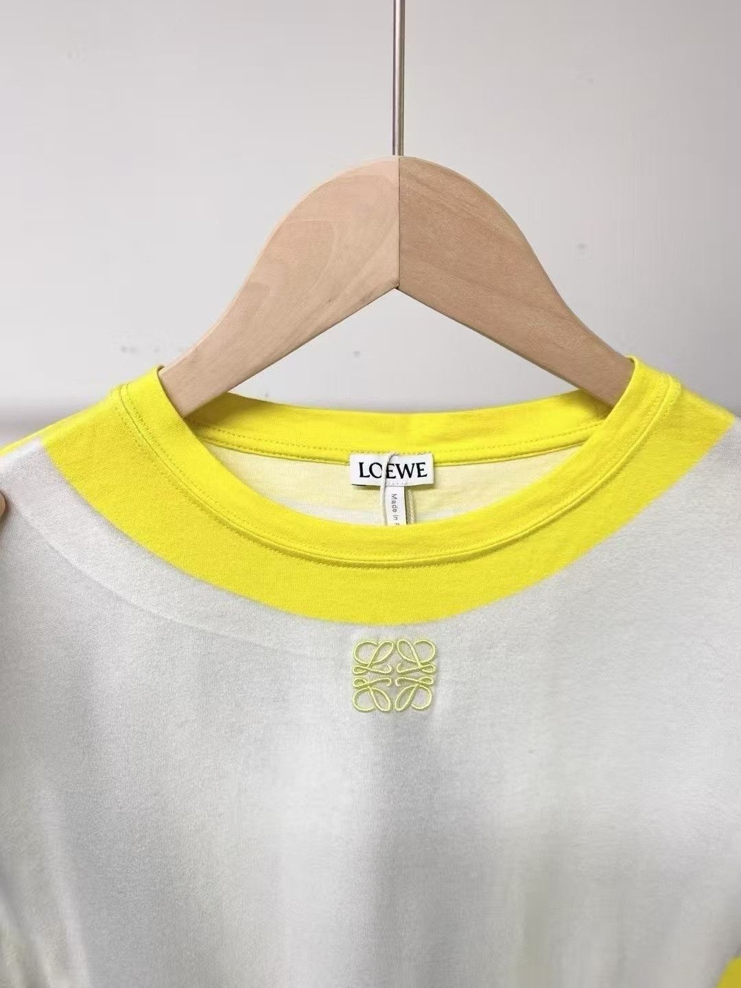 Loewe LOEWE Colorblock Geometric Logo T-shirt Size US S / EU 44-46 / 1 - 3 Thumbnail