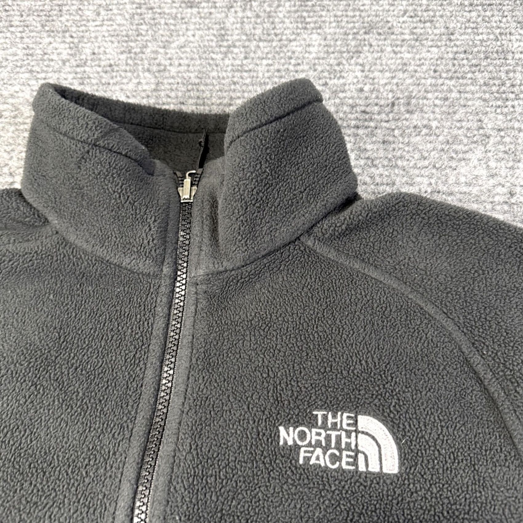 The North Face The North Face Jacket Mens Small Gray Fleece Full Zip Outdoor Hiking Travel Size US S / EU 44-46 / 1 - 4 Thumbnail
