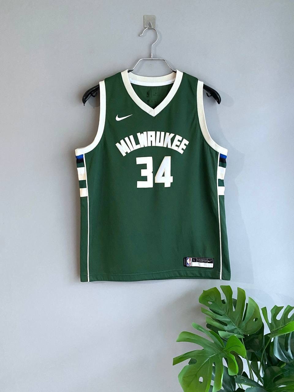 NBA × Nike NBA Milwaukee Bucks Jersey #34 ANTETOKOUNMPO Youth L 14/16 Size US XS / EU 42 / 0 - 1 Thumbnail