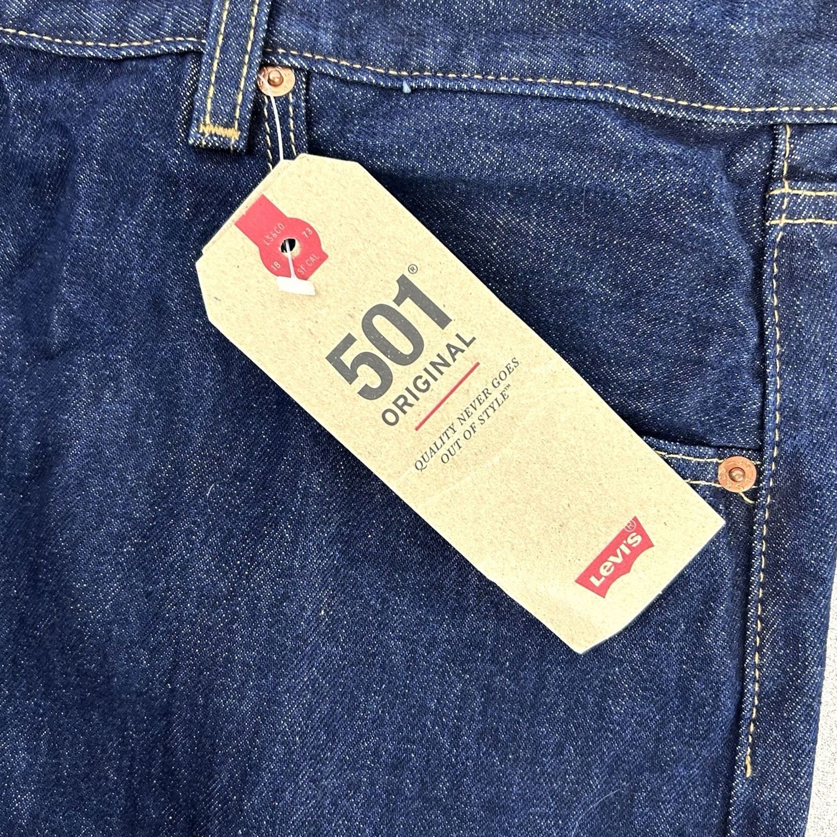 Levi's Levi's 501 Original Men's Blue Jeans Size 40 x 30 Straight Leg Dark Size US 40 / EU 56 - 4 Thumbnail