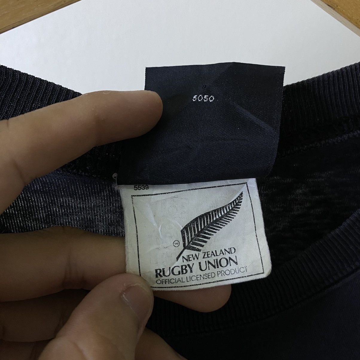 Canterbury of New Zealand Vintage 1990s New Zealand All Blacks Rugby T Shirt Size US L / EU 52-54 / 3 - 3 Thumbnail