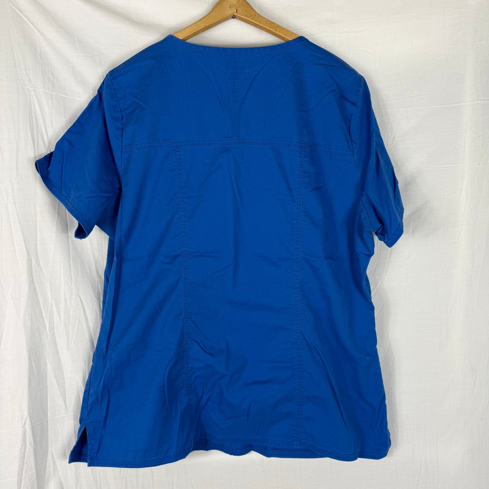 Cherokee Cherokee Scrub Top Lot of 2 XL Pockets Medical Blue Gray Size US L / EU 52-54 / 3 - 11 Thumbnail