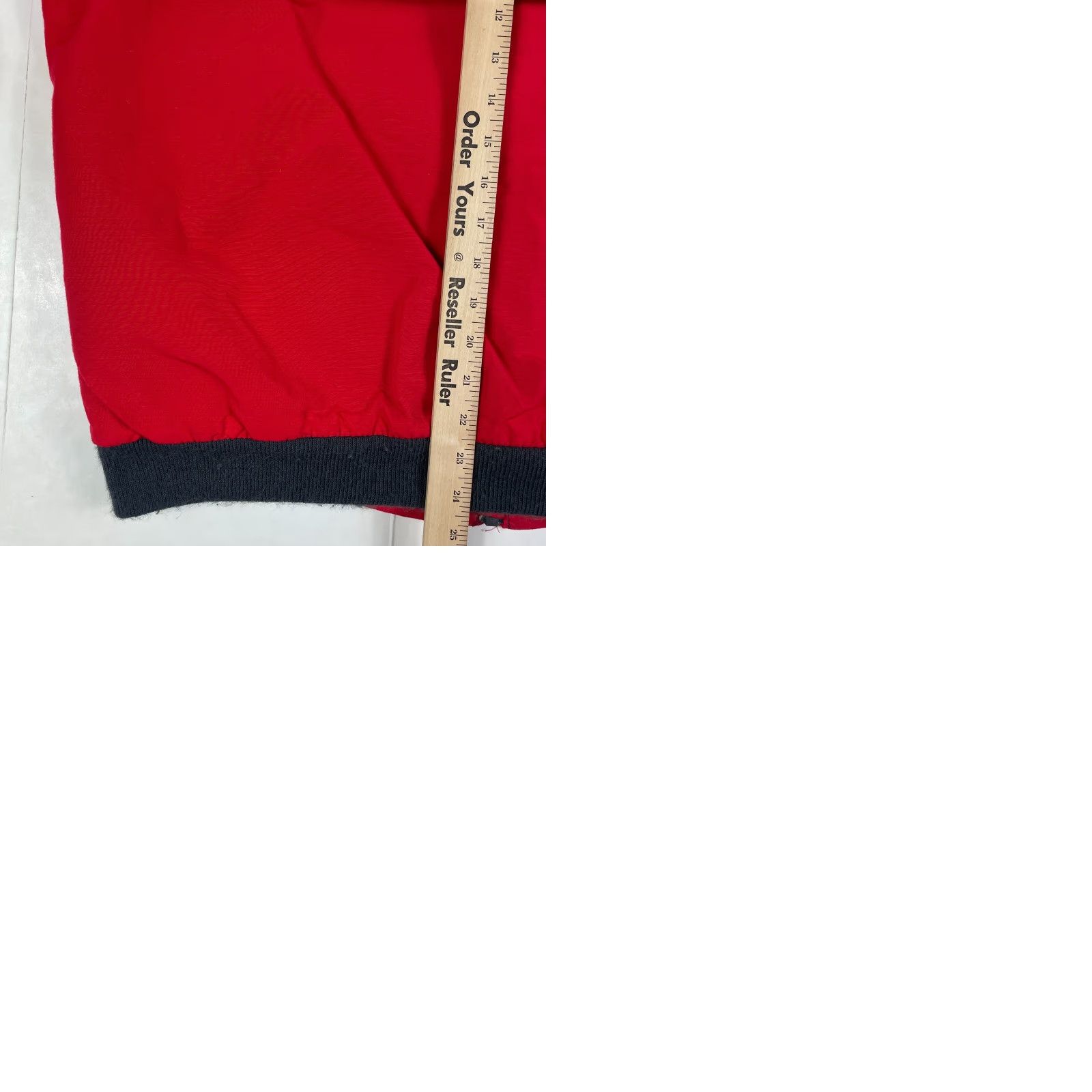 Vintage VINTAGE Woolrich Jacket Adult M Red Full Zip Lined Outdoors USA 90s Woolrich Jacket M Red Full Zip Lined Outdoors 90s Mens Women Unisex Size US M / EU 48-50 / 2 - 10 Thumbnail