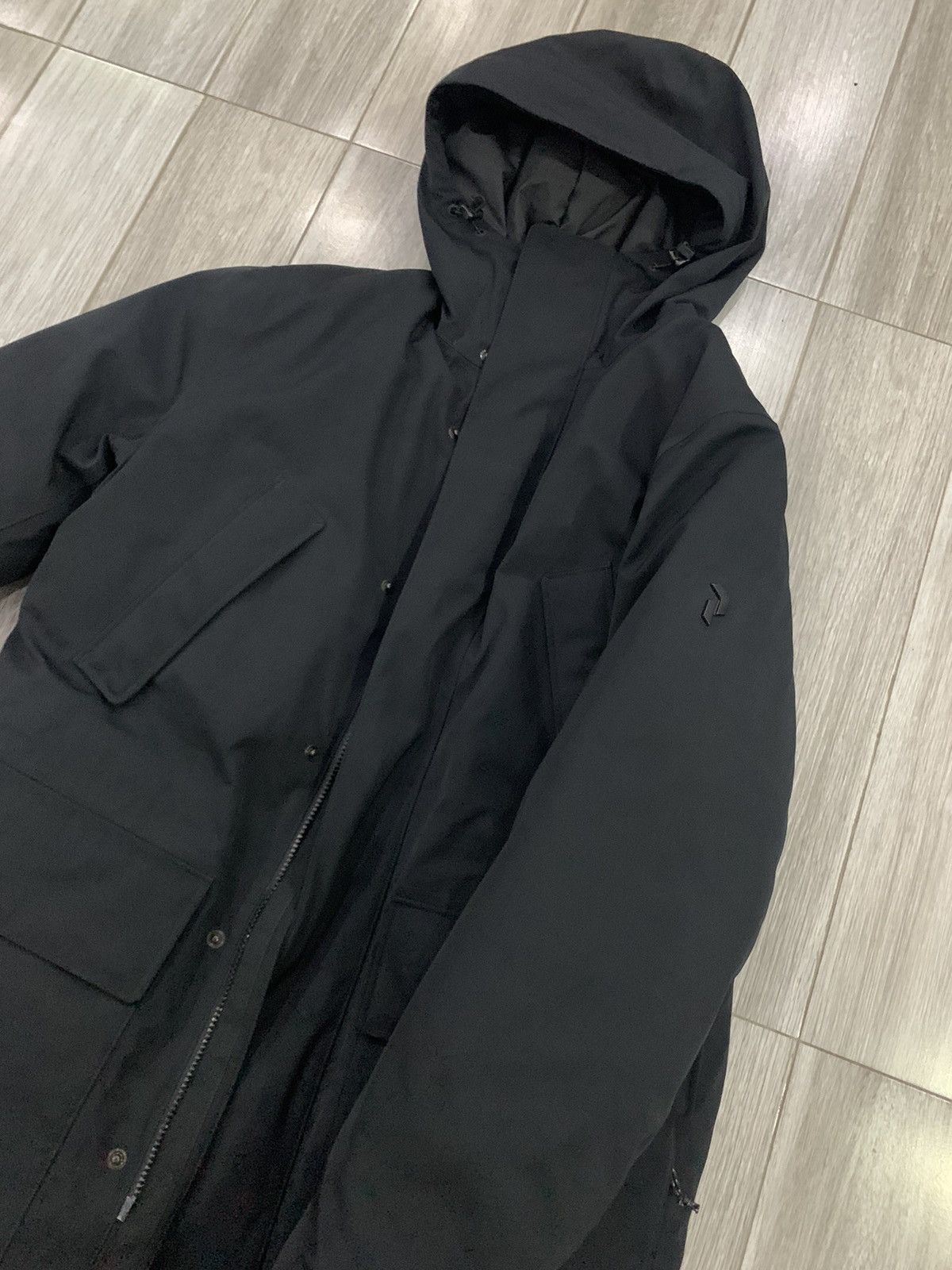 Peak Performance Peak Performance Sample Parka Puffer Size US L / EU 52-54 / 3 - 8 Thumbnail