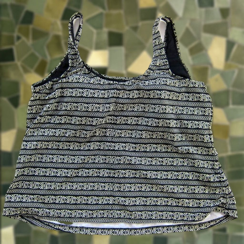 Croft & Barrow Croft&Barrow Black White Geometric Padded Built In Bra Tankini Swim Top 22W Size 3XL / US 20-22 - 1 Thumbnail