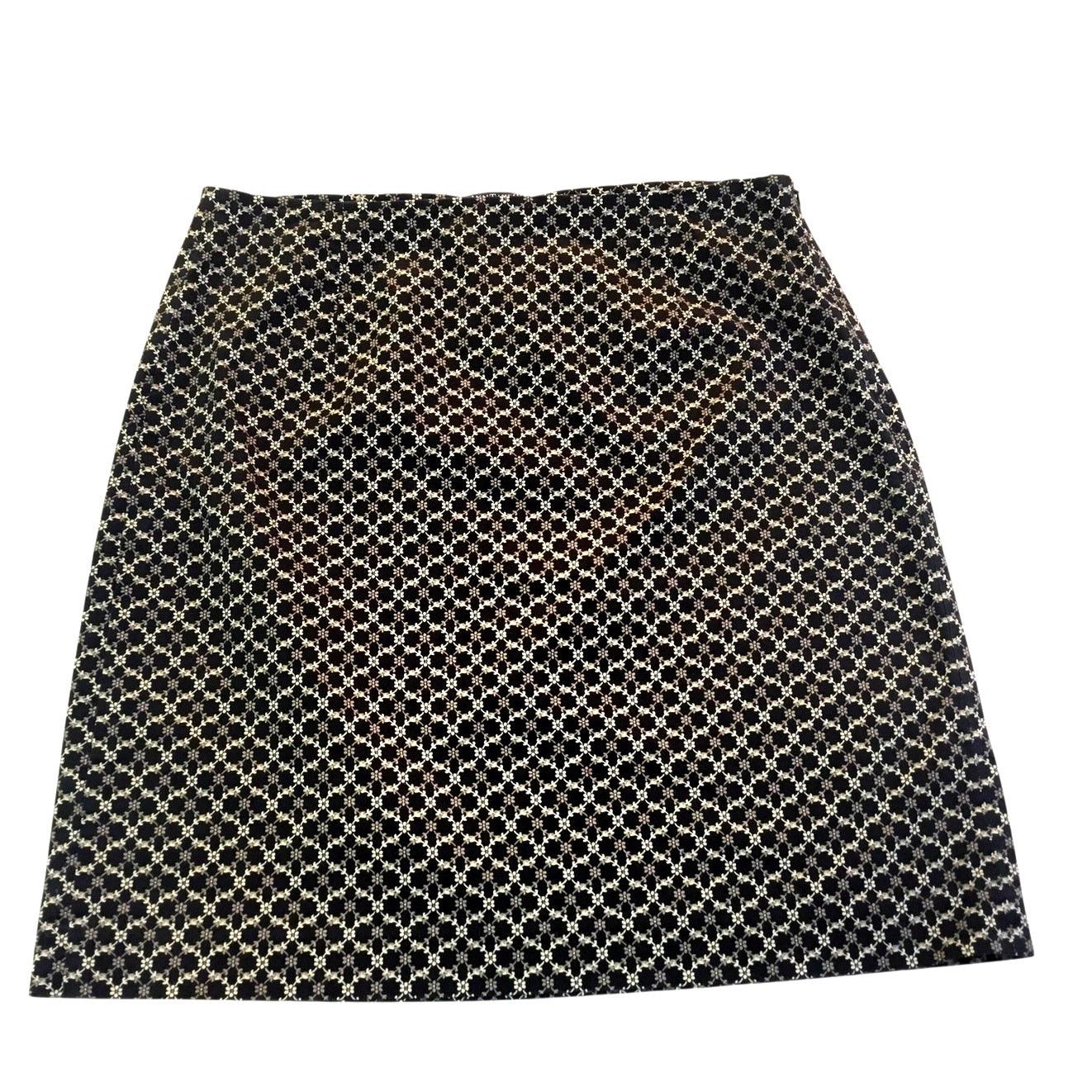 Ann Taylor Ann Taylor Stretch Skirt Side Zip Size 6 Brown Tan Print Size 28" / US 6 / IT 42 - 1 Thumbnail