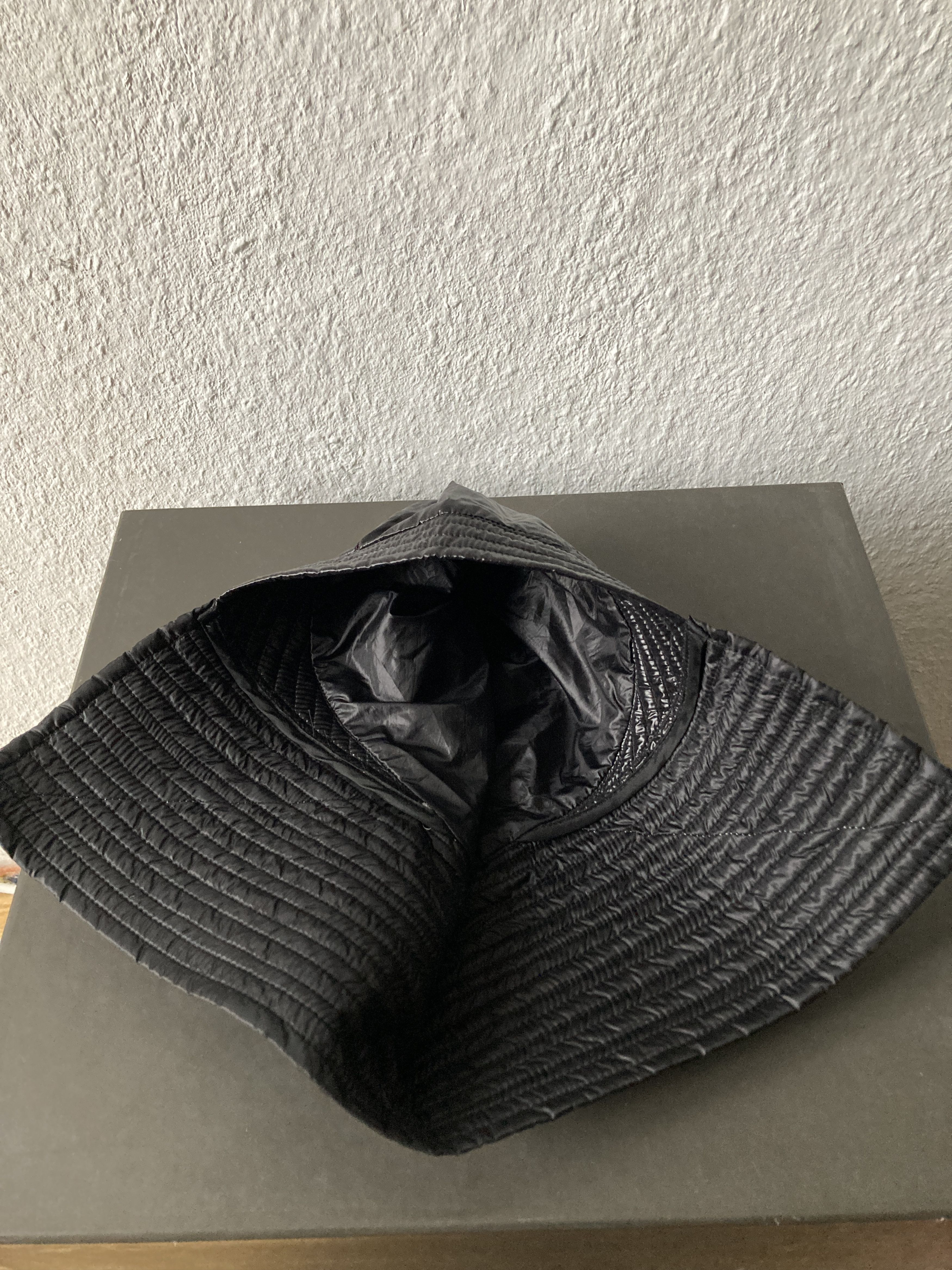 Rick Owens F/W 09 "CRUST" Runway Samurai Hat Rick Owens Size ONE SIZE - 5 Thumbnail