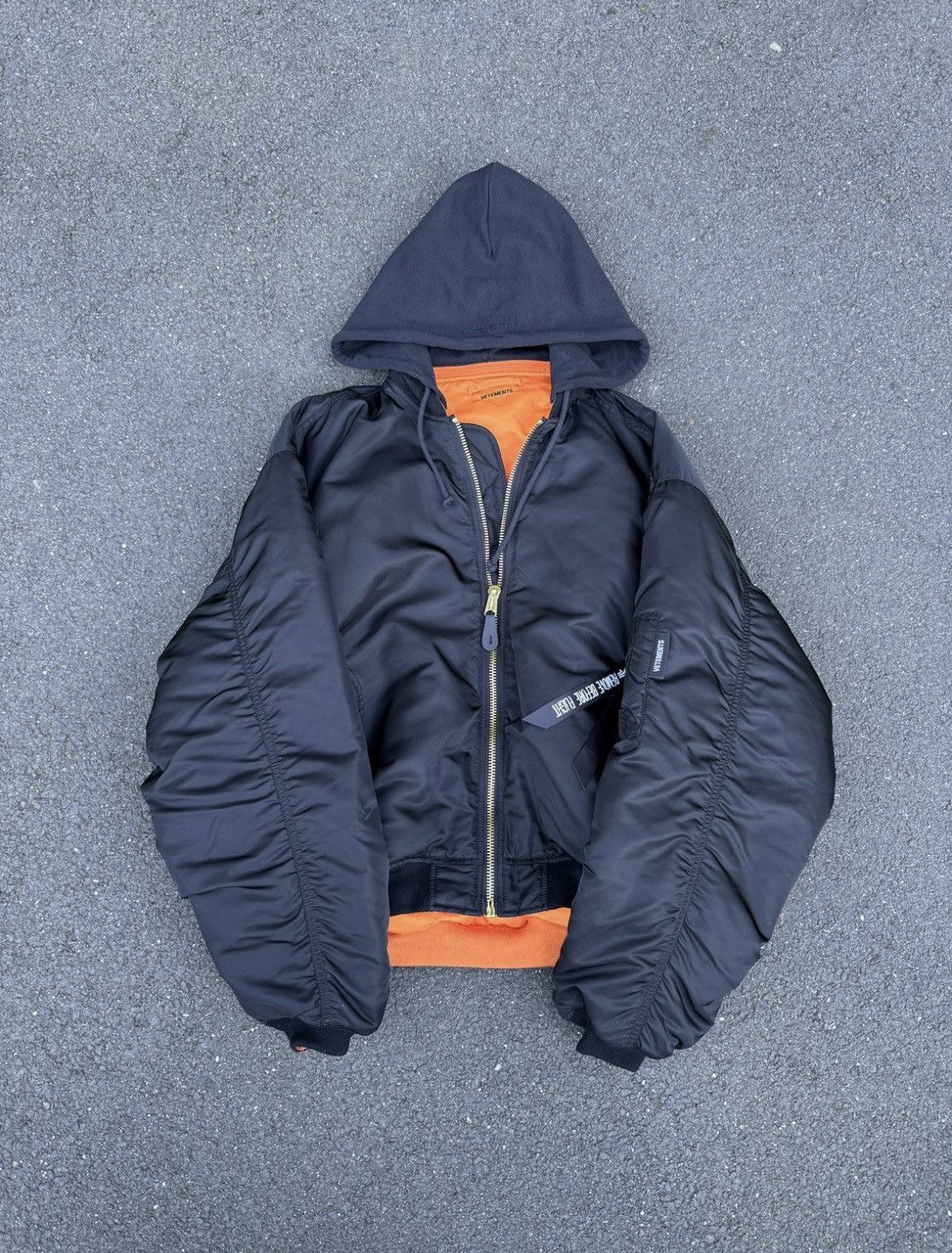 Alpha Industries × Vetements Vetements Alpha Industries Bomber Size US XS / EU 42 / 0 - 1 Thumbnail