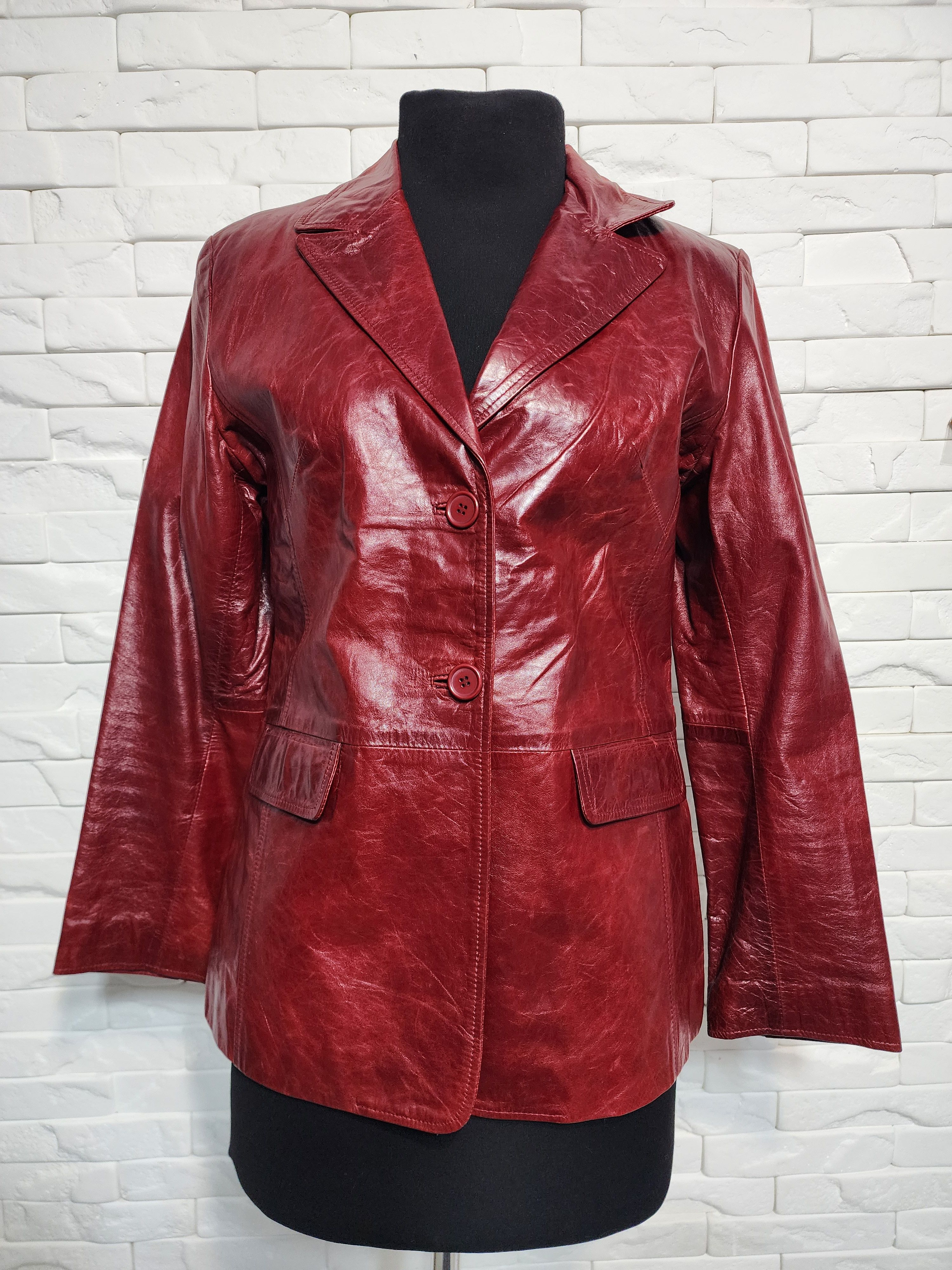 Genuine Leather Red Leather Jacket: Women's Button-Up Genuine Leather Coat Size L / US 10 / IT 46 - 1 Thumbnail