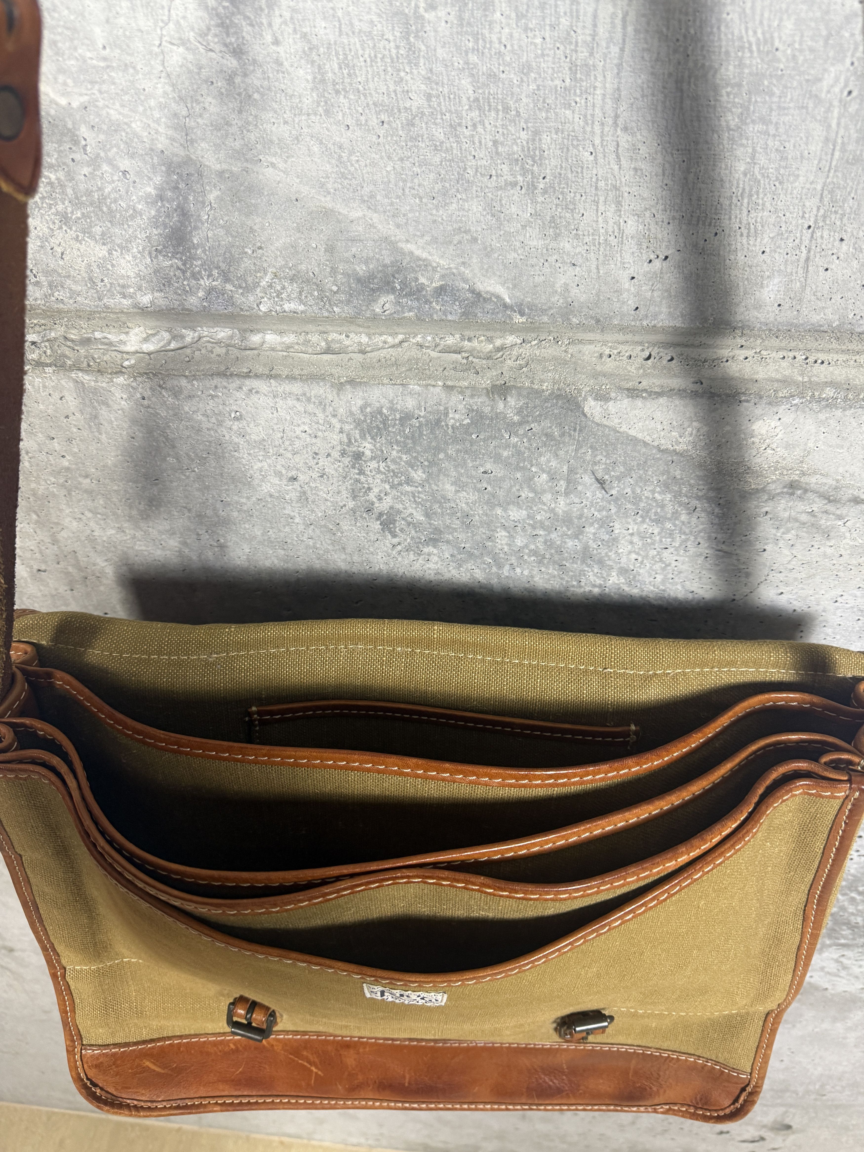 RRL Ralph Lauren RRL Ralph Lauren Canvas Leather Messenger Bag double rl Size ONE SIZE - 5 Thumbnail