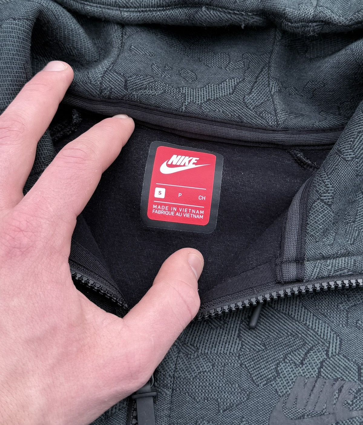 Nike Vintage Nike Tech Fleece streetwear y2k oversized hoodie Size US S / EU 44-46 / 1 - 9 Thumbnail