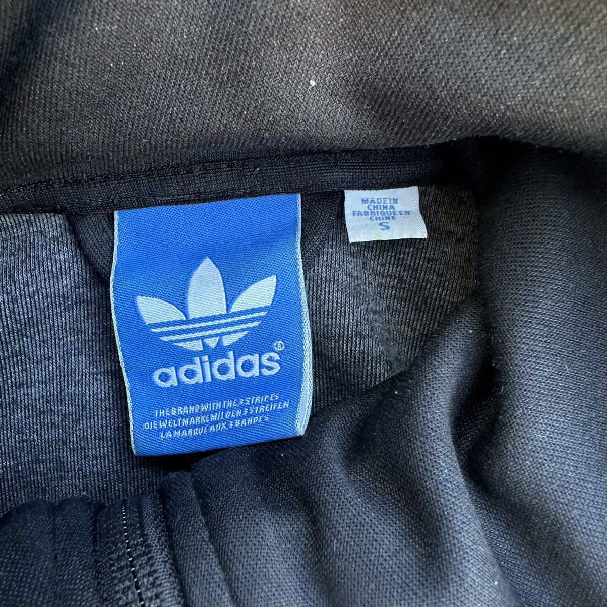 Adidas × Vintage Vintage Adidas Zip Hoodie Sweater Nylon Style USA 00s Y2K Size US S / EU 44-46 / 1 - 7 Thumbnail