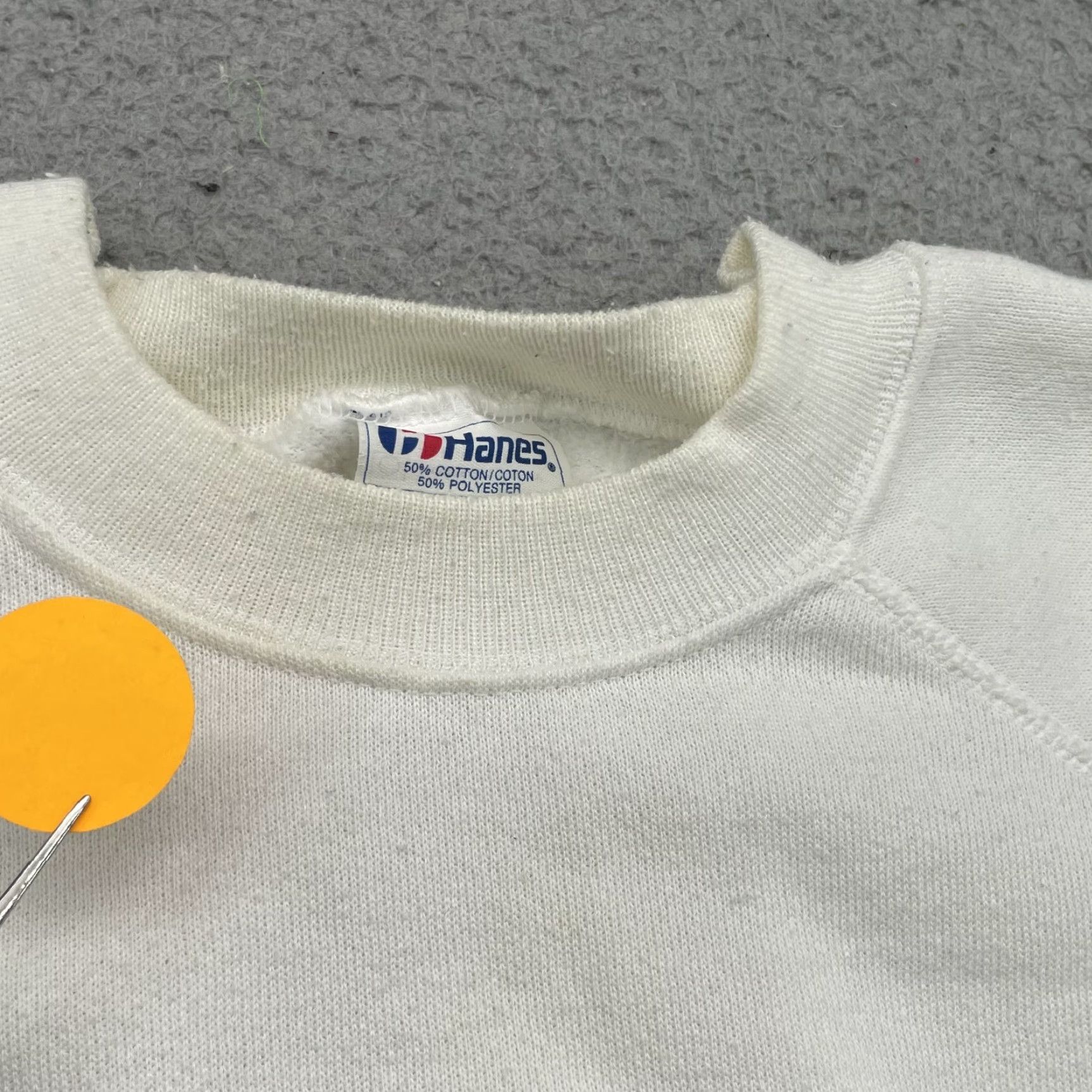 Hanes VINTAGE Hanes Sweater Large Teddy Bear Heart 90's Grandma Y2k Cute Cottage Core Size US L / EU 52-54 / 3 - 4 Thumbnail