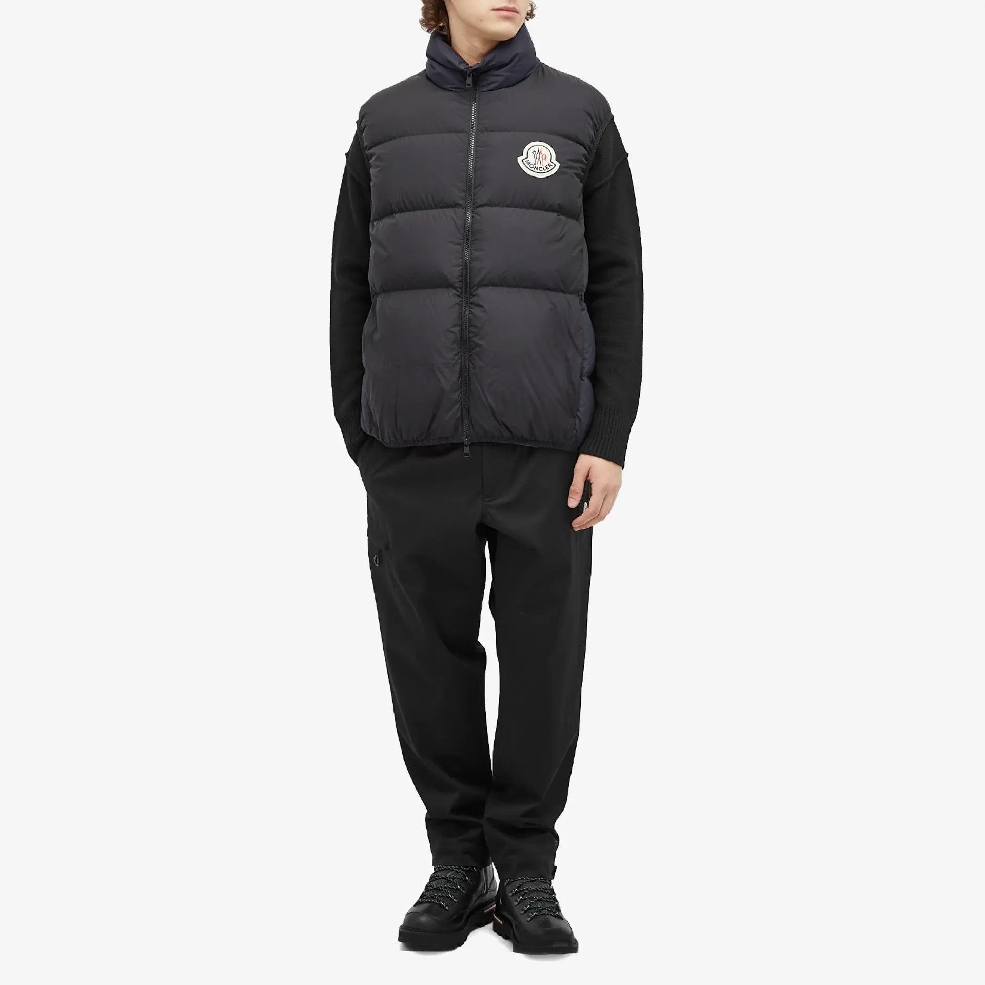 Moncler o1s22i1n1124 Sweatpants & Joggers in Black Size US 34 / EU 50 - 3 Thumbnail