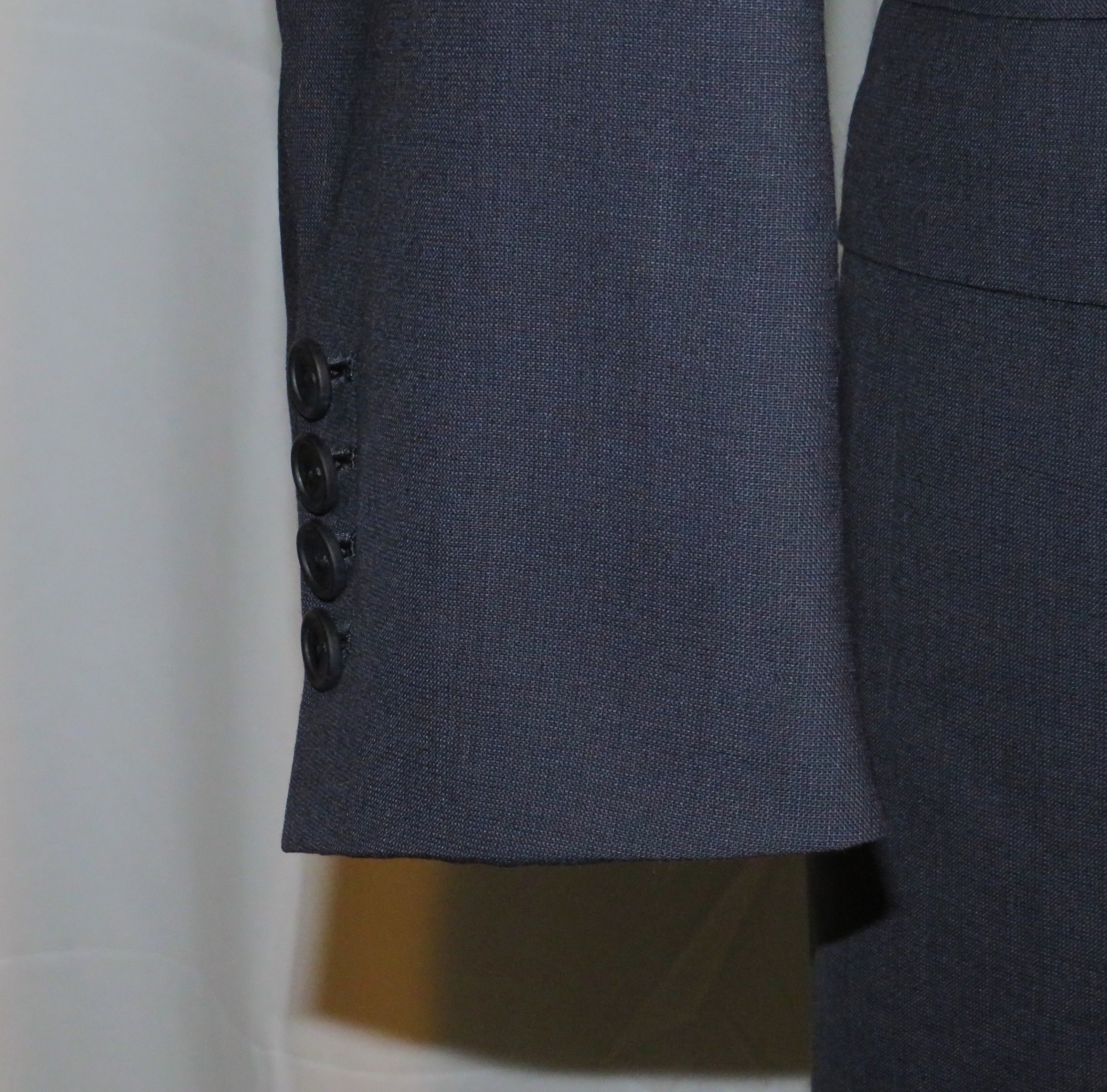 Henry Poole Bespoke Savile Row Silk Blend Blue Tic Two Button Suit 38S Size 38S - 10 Thumbnail
