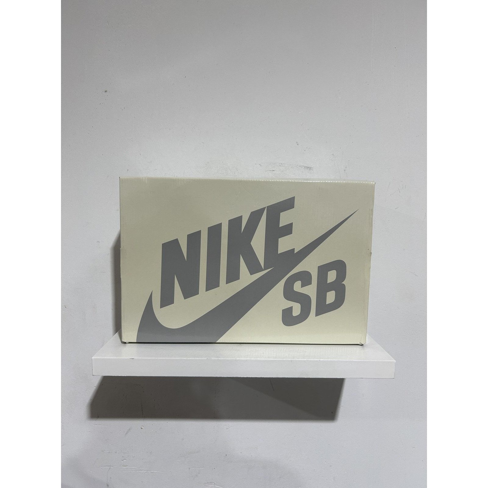 Nike NIKE SB DUNK HIGH ANTIHERO SKATEBOARDS SIZE 11.5 PREOWNED Size US 11.5 / EU 44-45 - 6 Thumbnail