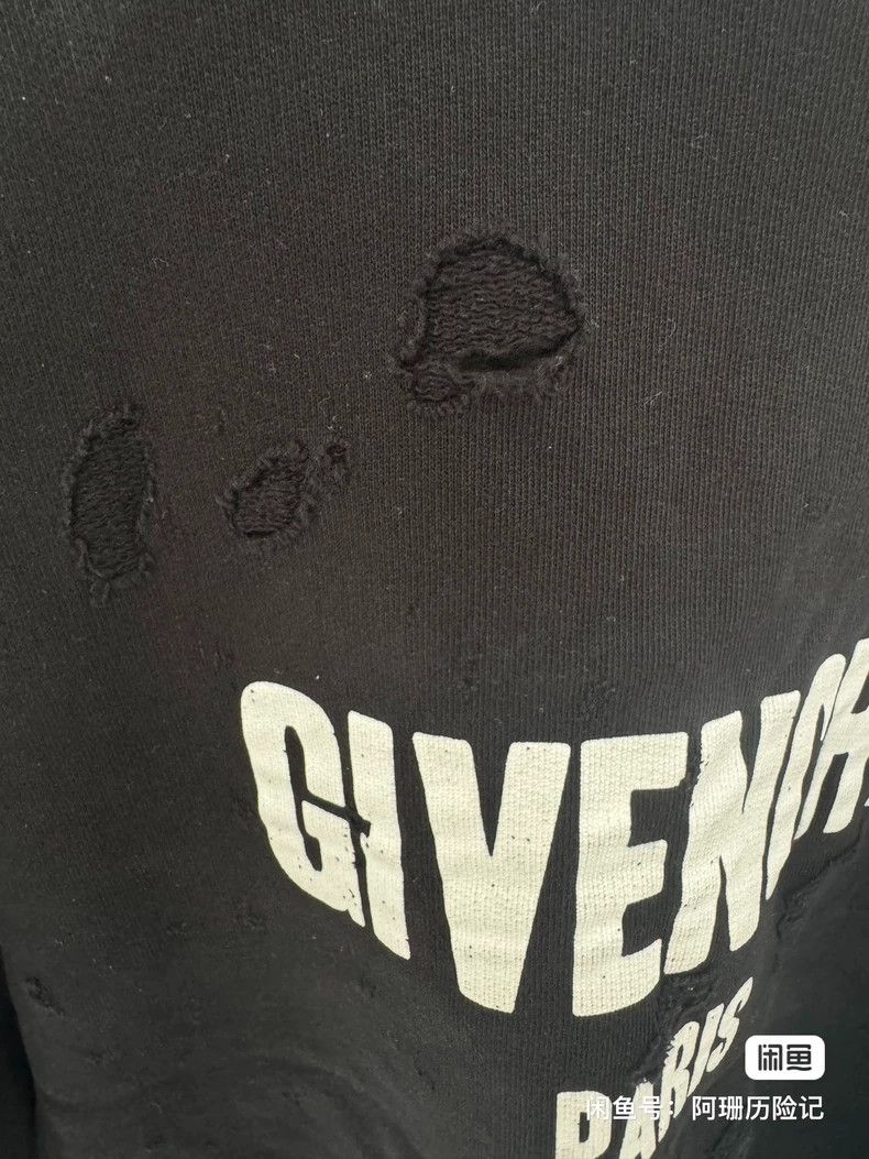 Givenchy Givenchy Givenchy hole sweatshirt 2505-Nextarrow Size US M / EU 48-50 / 2 - 2 Thumbnail