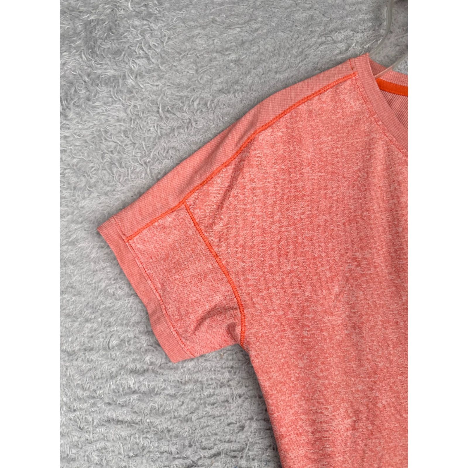 The North Face The North Face Shirt Women M Pink Crew Neck Short Sleeve Polyester Blend READ Size M / US 6-8 / IT 42-44 - 3 Thumbnail