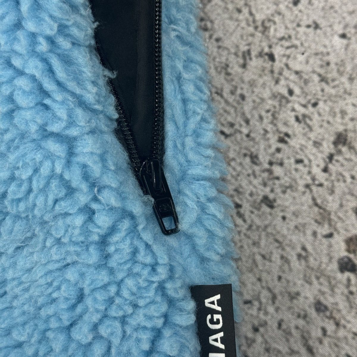 Balenciaga Balenciaga Oversized Baby Blue Teddy Fleece Size US XXL / EU 58 / 5 - 6 Thumbnail
