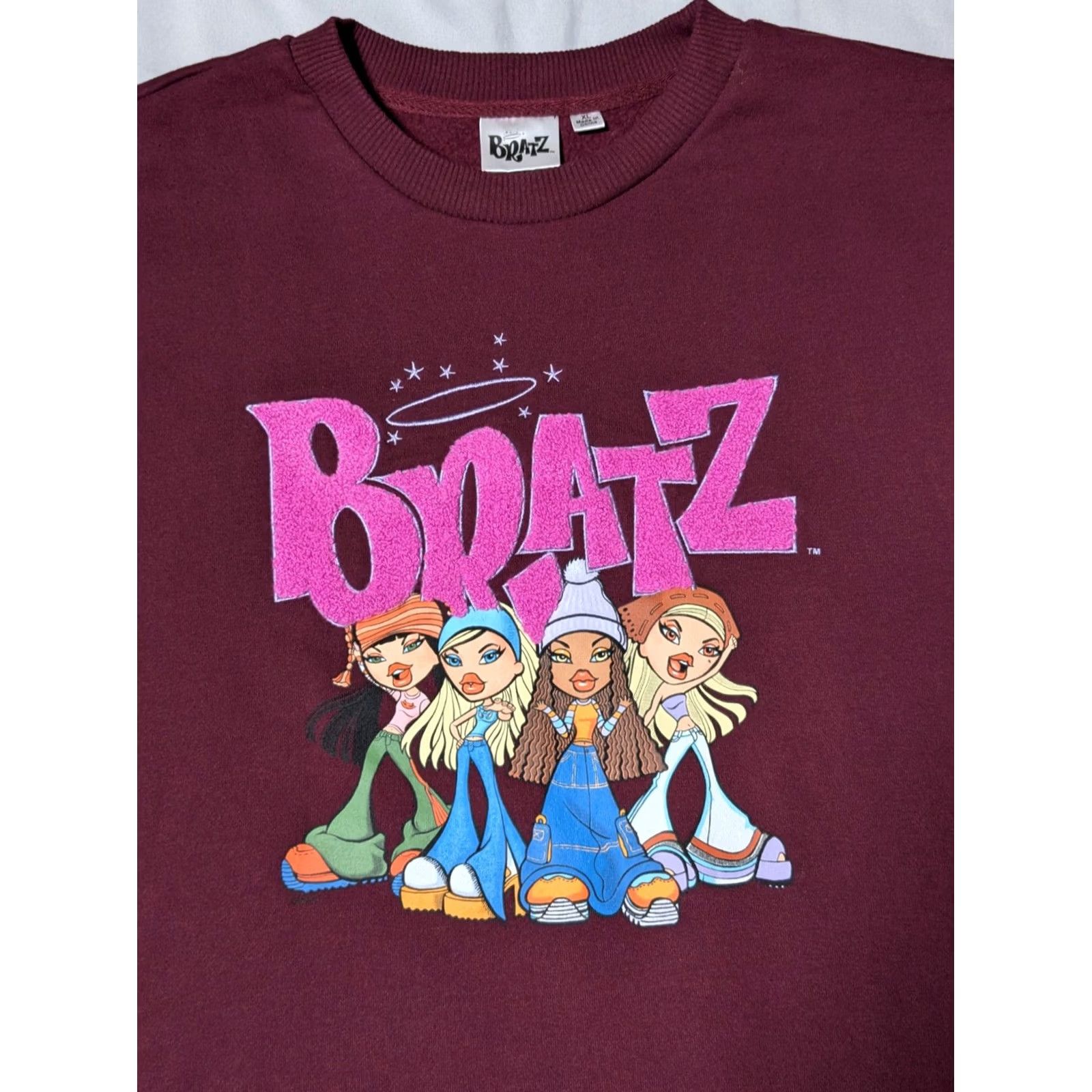 Vintage BRATZ DOLL GROUP Women Oversized XL Burgundy Fuzzy Logo Pullover Sweatshirt Size XL / US 12-14 / IT 48-50 - 3 Thumbnail