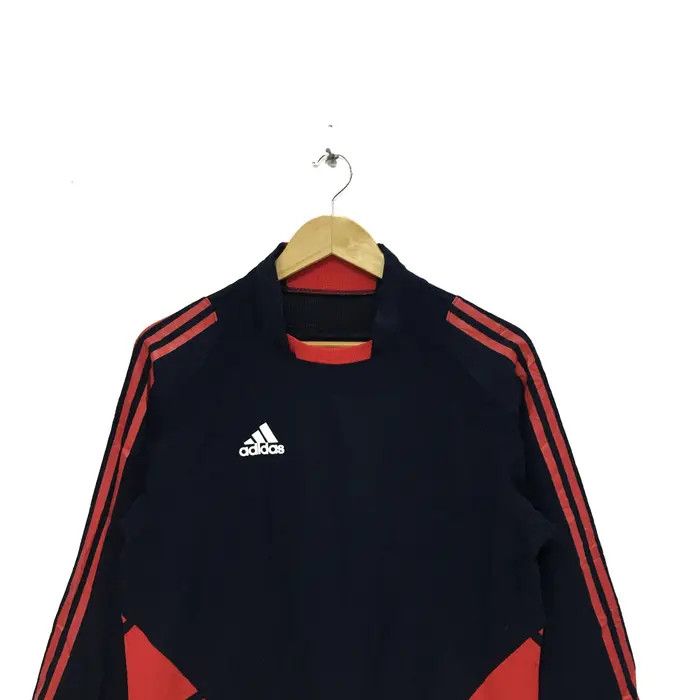 Adidas Vtg ADIDAS Sportswear Jersey Minimalist Logo Shirt Sweater Size US M / EU 48-50 / 2 - 10 Thumbnail