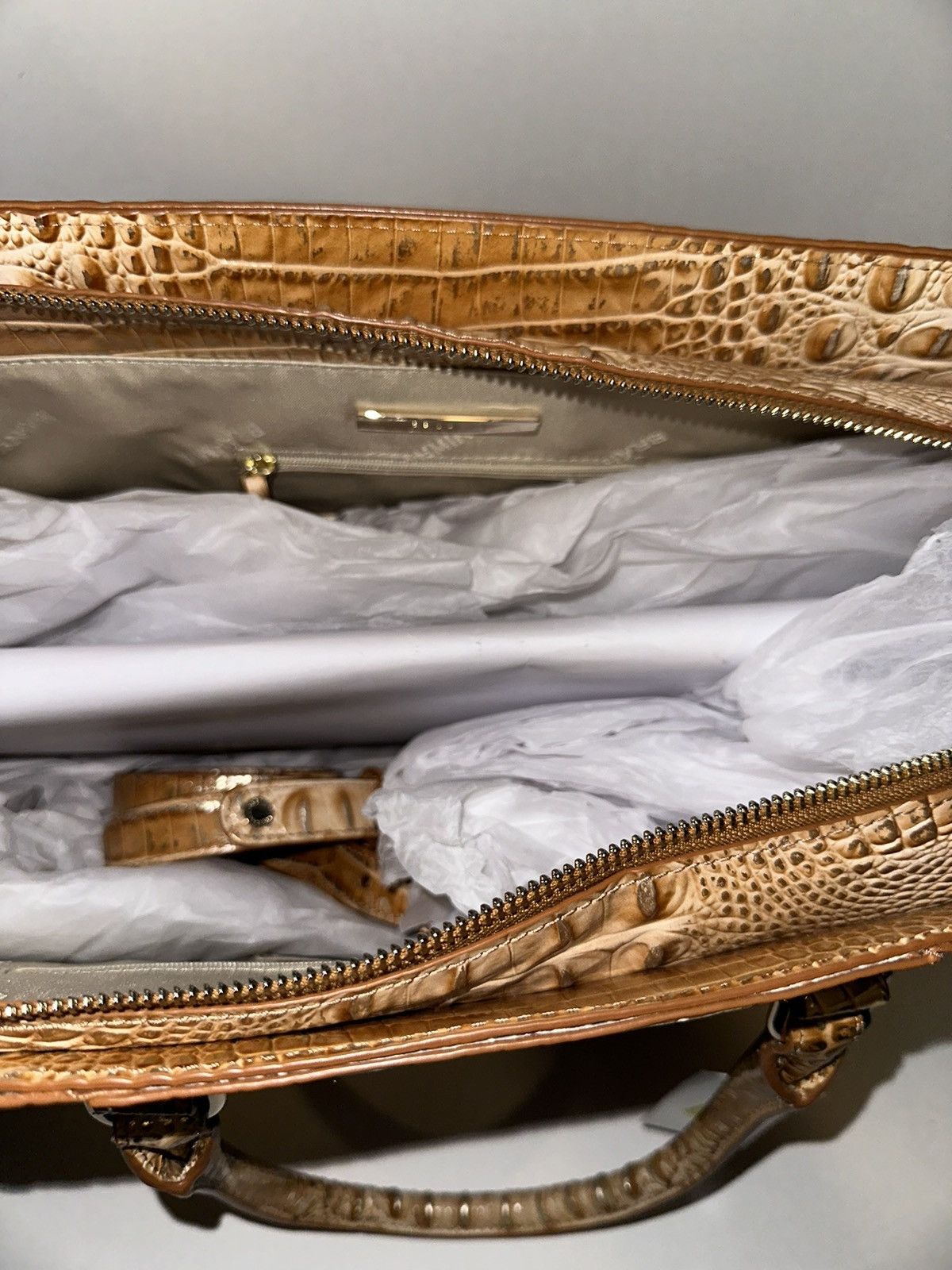 BRAHMIN BRAHMIN Finley Carryall NEW Business Honey Brown Melbourne Size ONE SIZE - 3 Thumbnail