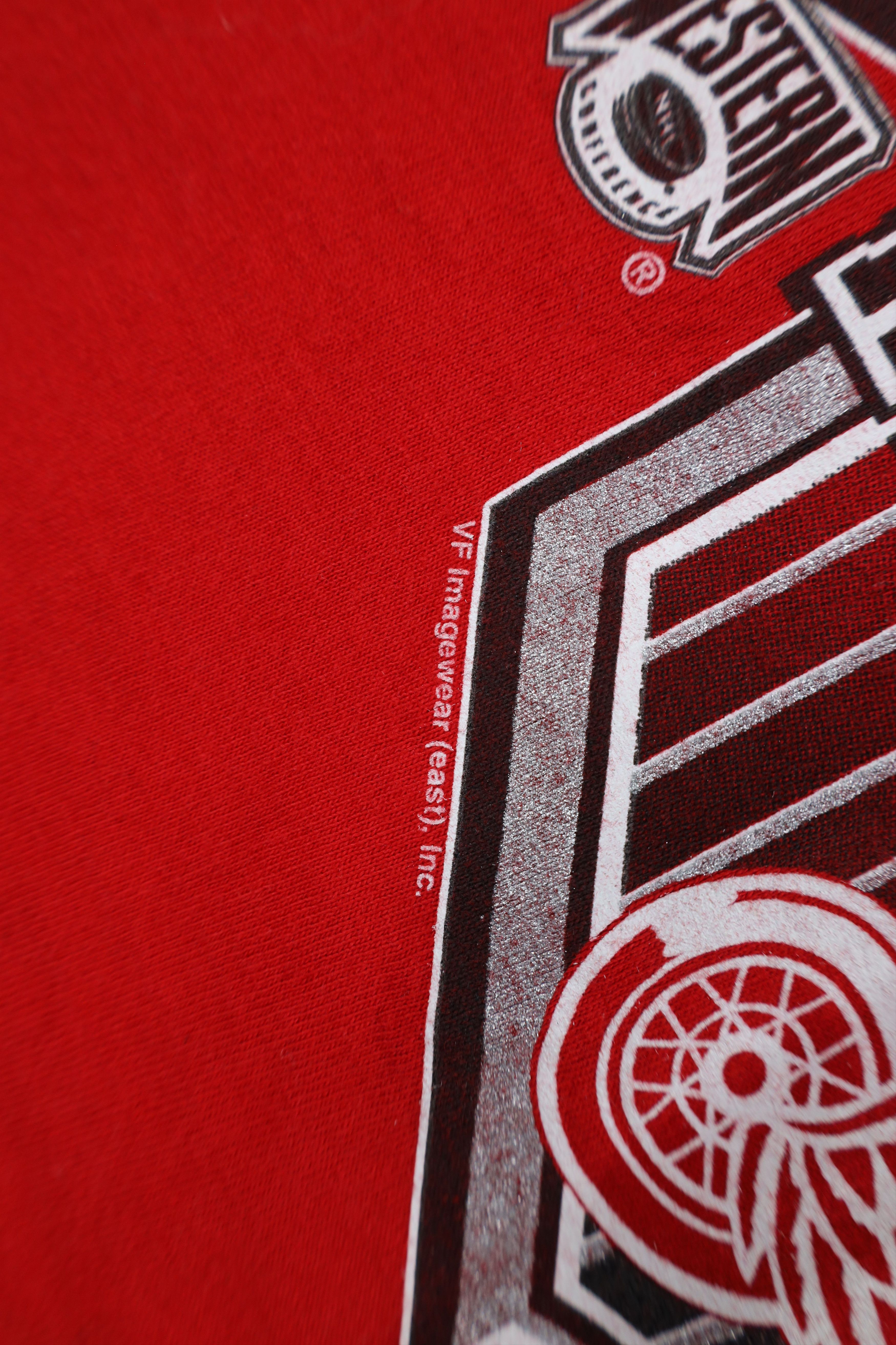 Vintage Vintage Conference Champs Detroit Red Wings Hockey T-Shirt Size US XL / EU 56 / 4 - 7 Thumbnail