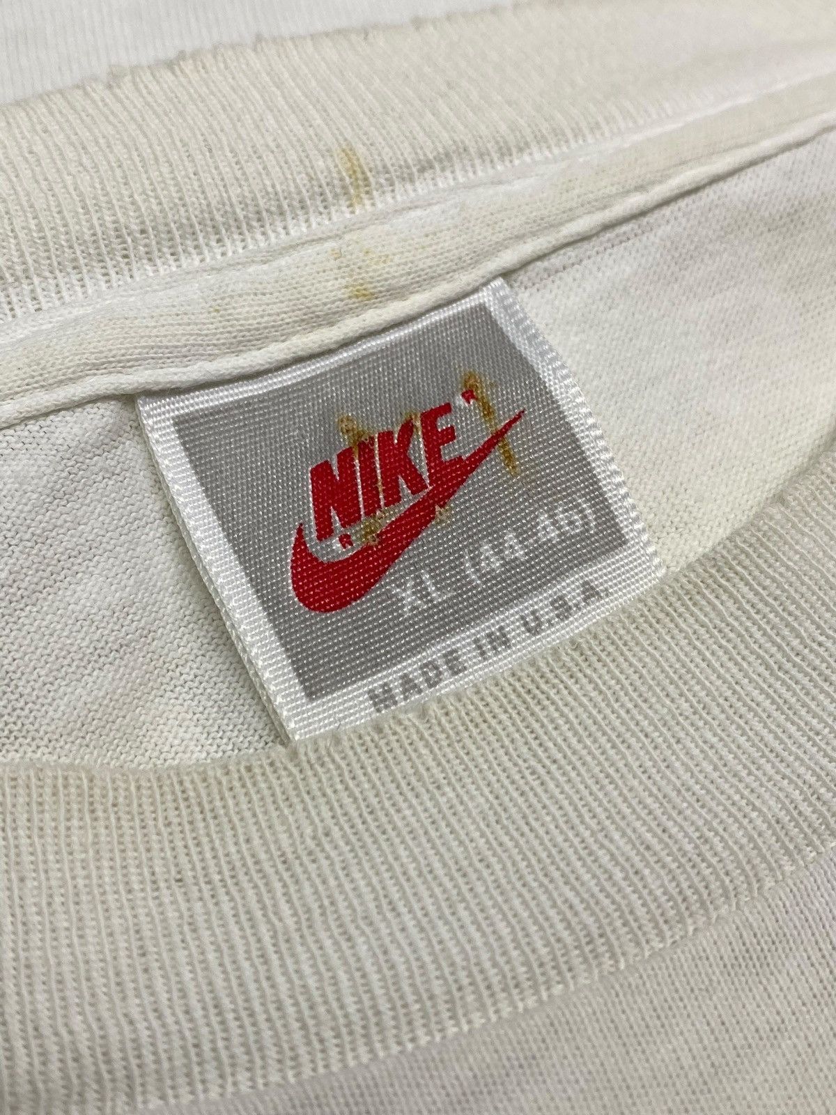 Nike Vintage 90s Nike Challenge Court Rare T-shirt Made in USA Size US XL / EU 56 / 4 - 12 Thumbnail
