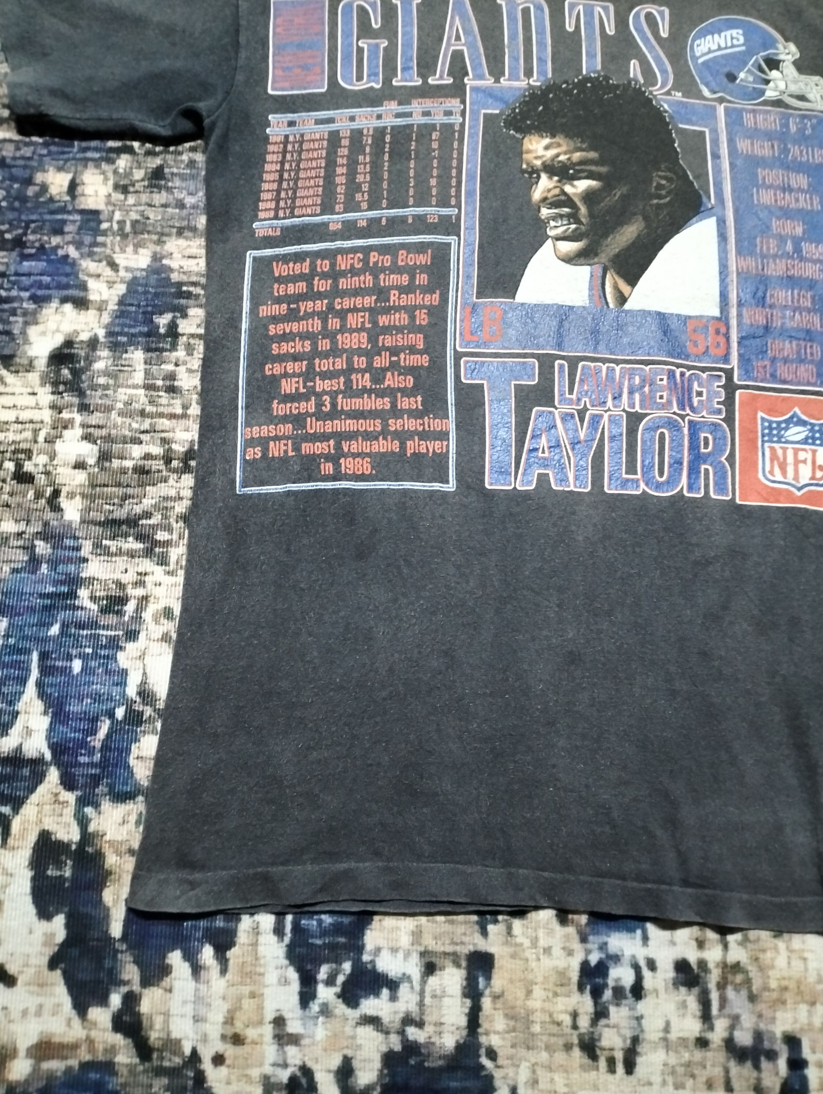 NFL VTG USA Nutmeg Black NFL New York Giants Lawrence Taylor Tee Size US M / EU 48-50 / 2 - 13 Thumbnail