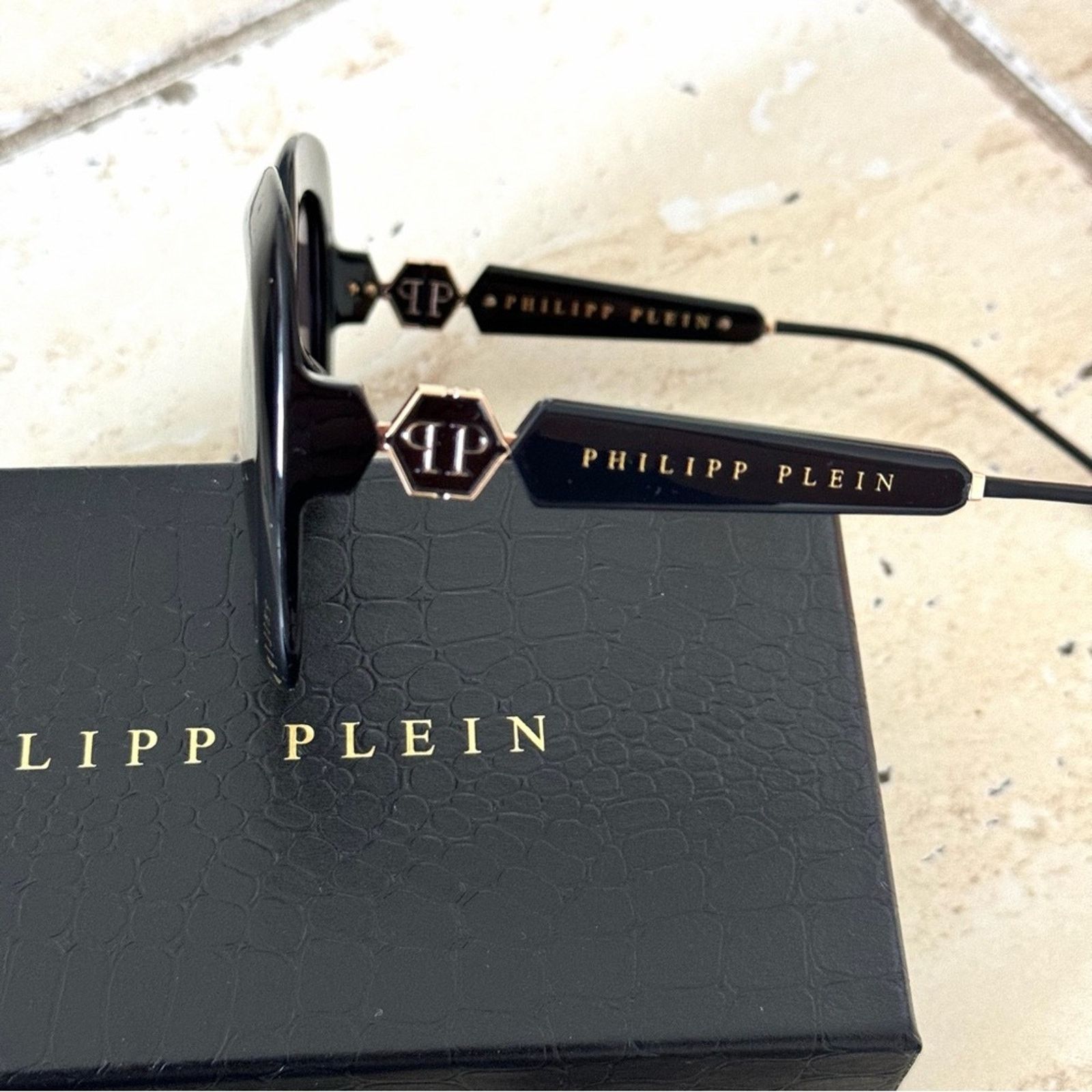 Philipp Plein New Philipp Plein Queen SPP065S Col0700 Sunglasses Authentic Size ONE SIZE - 6 Thumbnail