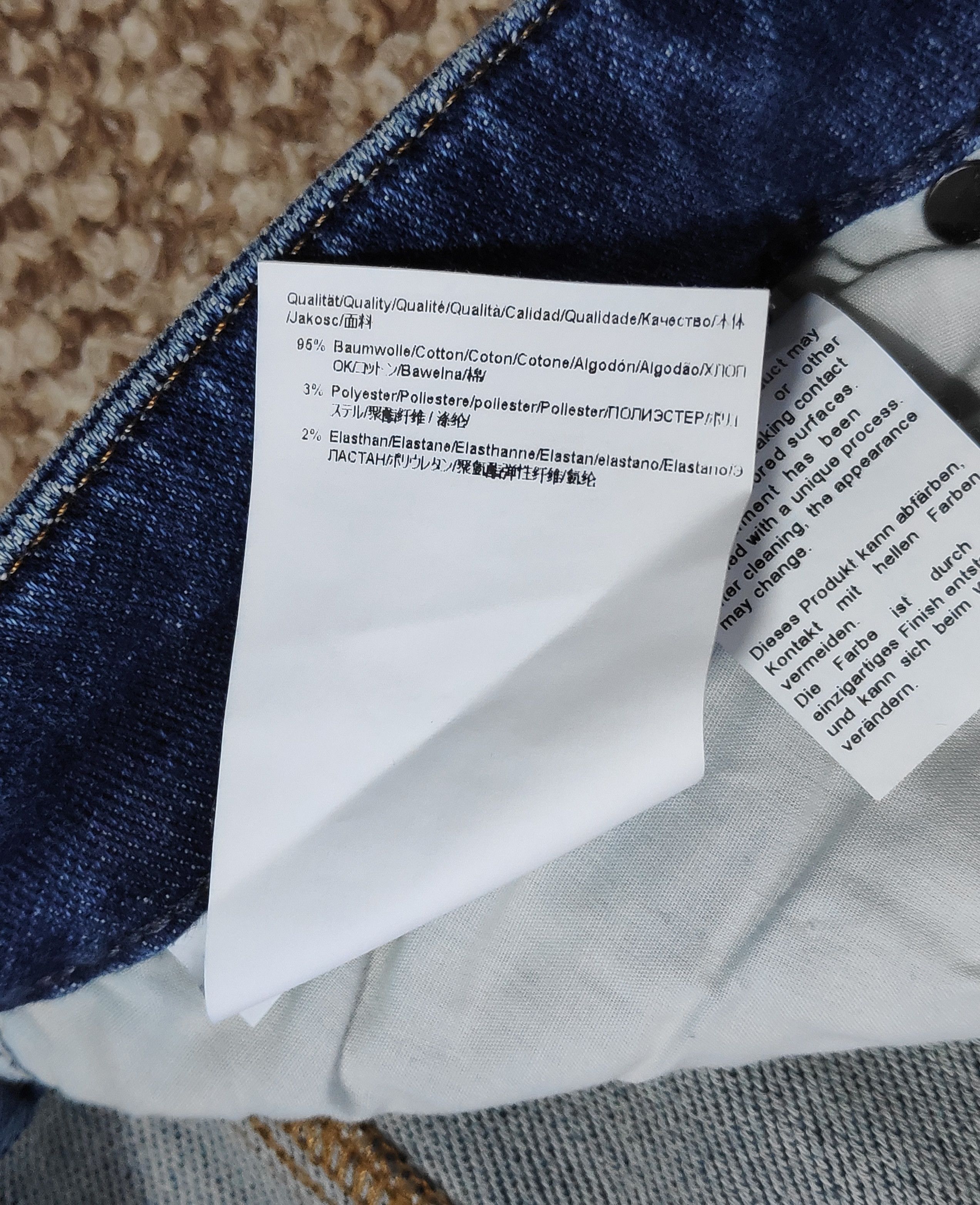 Hugo Boss Hugo Boss 020 Delaware Slim Fit Soft Knit Denim Jeans sz W32 Size US 32 / EU 48 - 12 Thumbnail