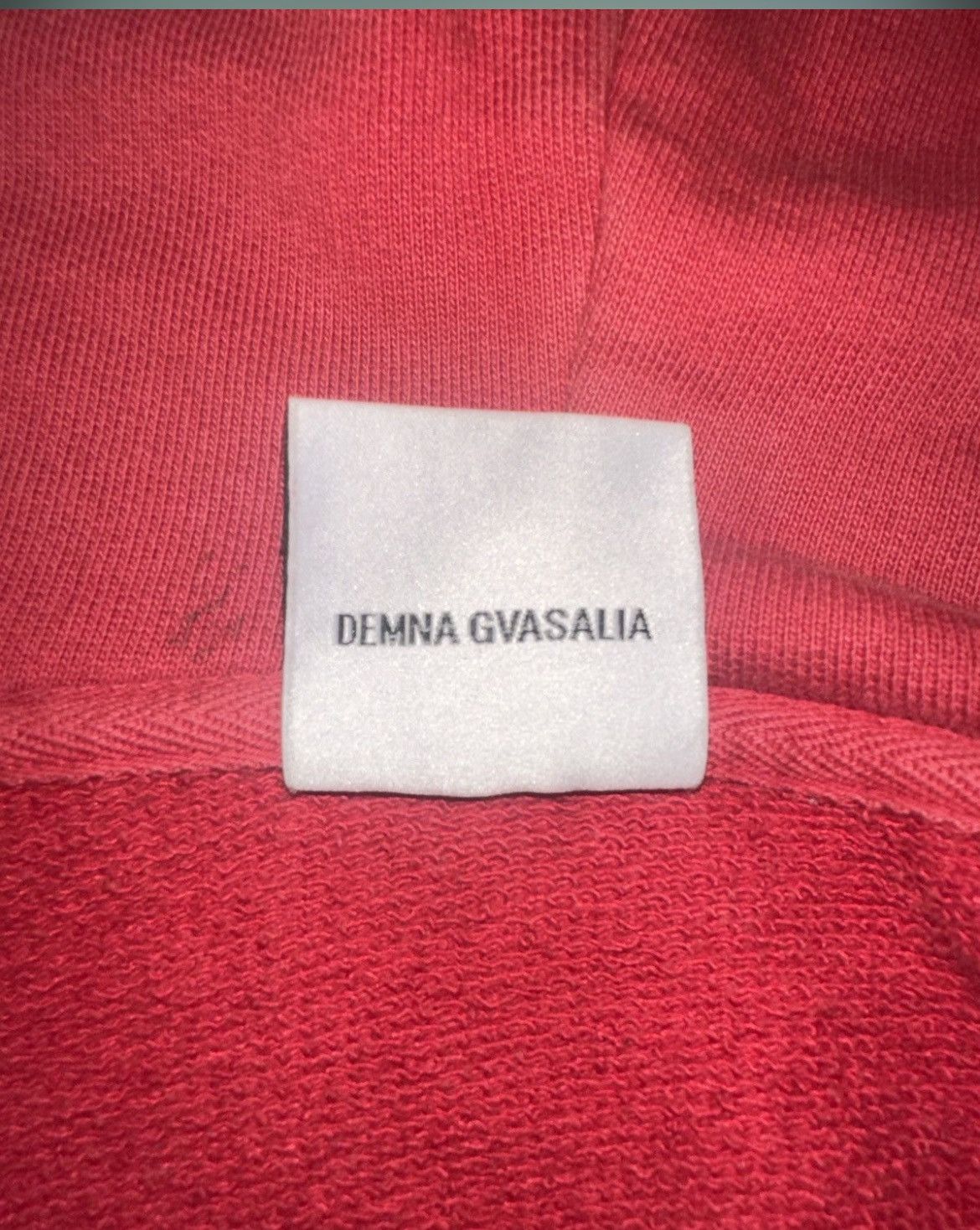 Vetements Vetements AW18 Free Hugs Zip Hoodie Red Size US XS / EU 42 / 0 - 5 Thumbnail