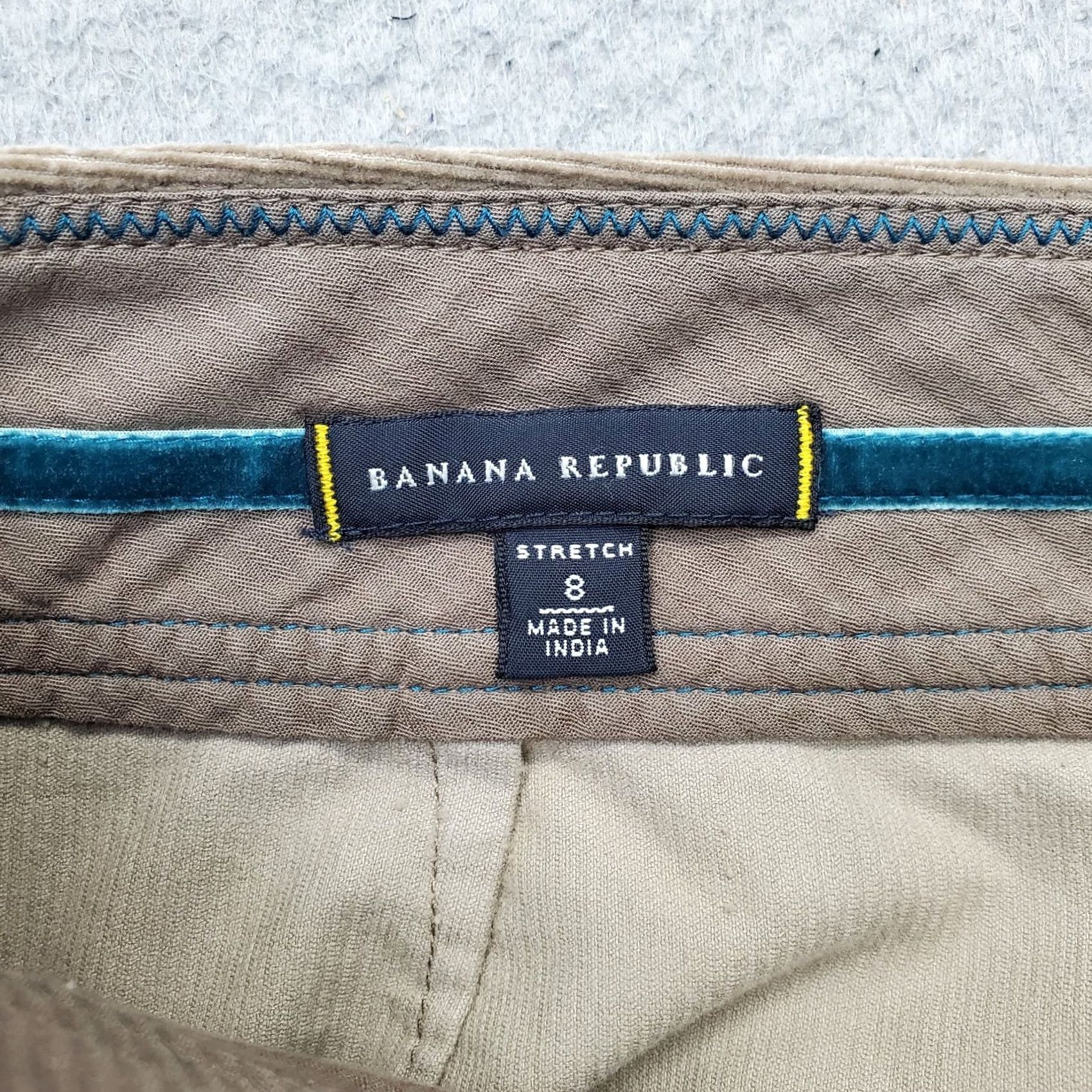 Banana Republic Banana Republic Skirt Womens 8 Corduroy Brown Stretch Pockets Pleated Back Mini Short Casual Vintage: No Size 30" / US 8 / IT 44 - 6 Thumbnail
