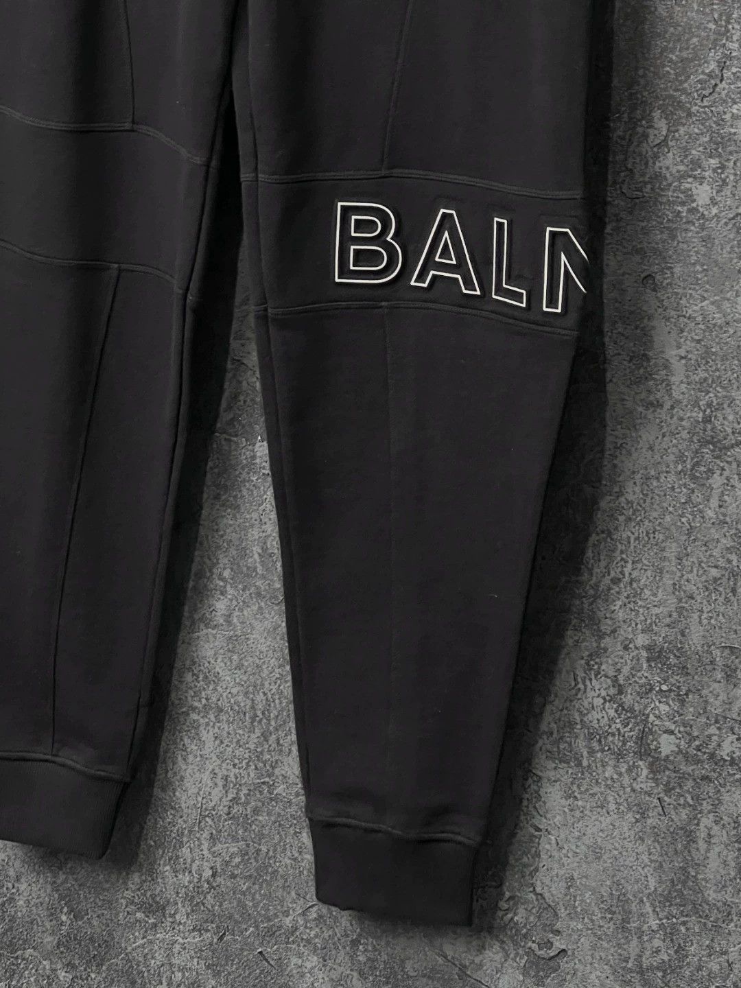 Balmain BALMAIN Black Cotton Drawstring Sweatpants S,M,L Size US 29 - 4 Thumbnail