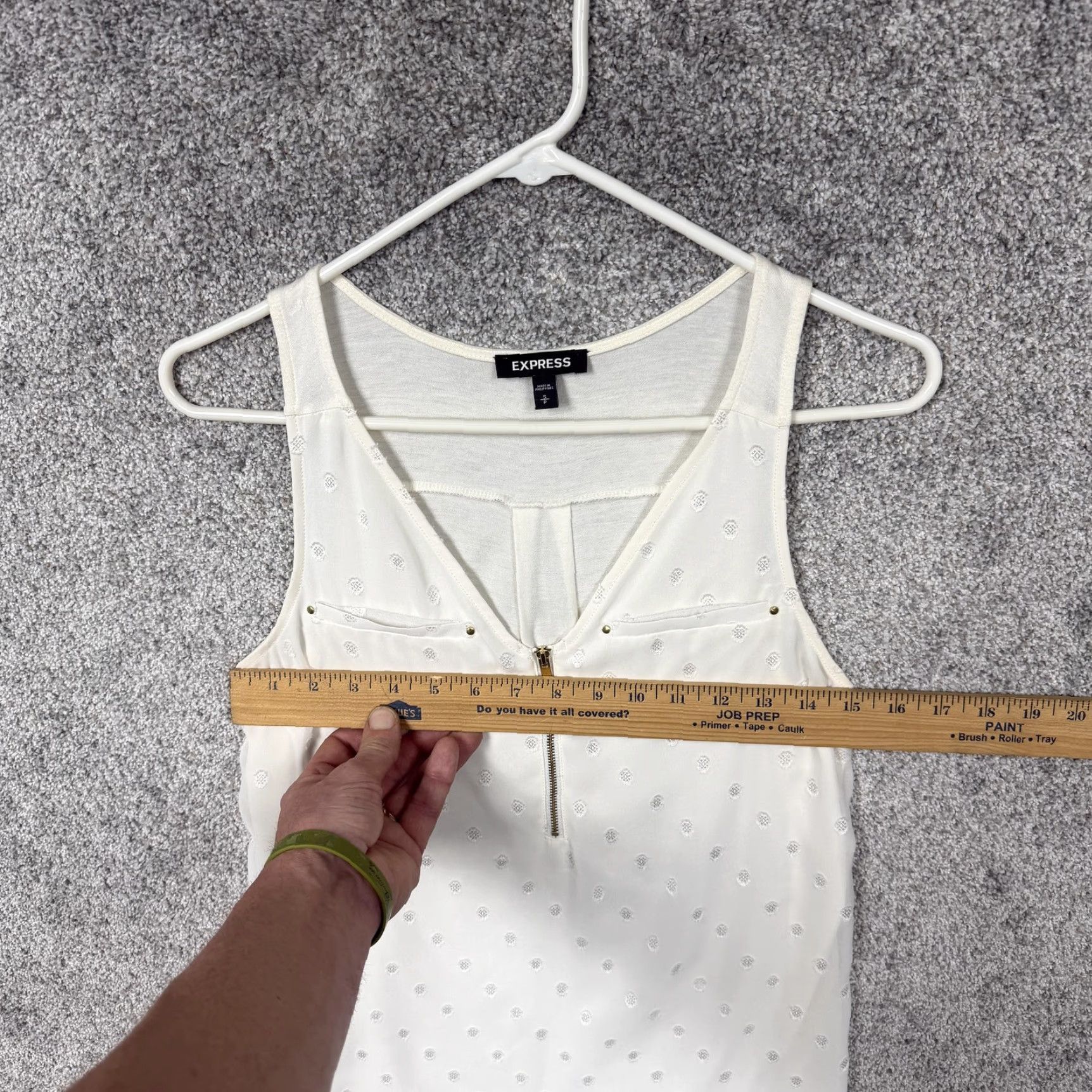 Express Express Tank Top Womens S/P White Polka Dot Zipper Studded V-Neck Tank Top, Petite, Sleeveless, Summer, Casual, Preppy Retro, Express Size S / US 4 / IT 40 - 3 Thumbnail