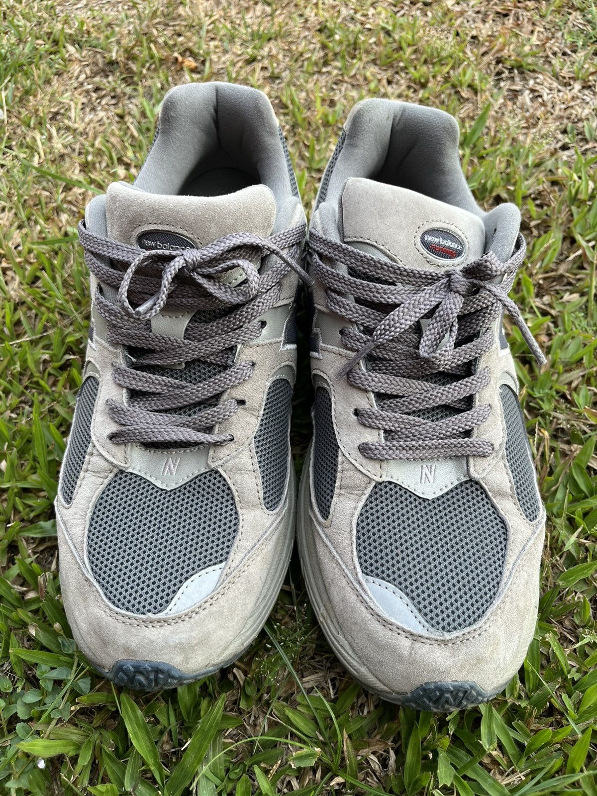 New Balance New Balance 2002R Size US 10.5 / EU 43-44 - 2 Thumbnail