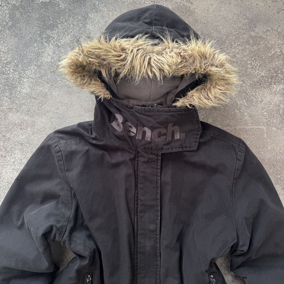 Bench Bench Y2K Vintage Gorpcore Faux Fur Winter Bomber Jacket Size L / US 10 / IT 46 - 3 Thumbnail
