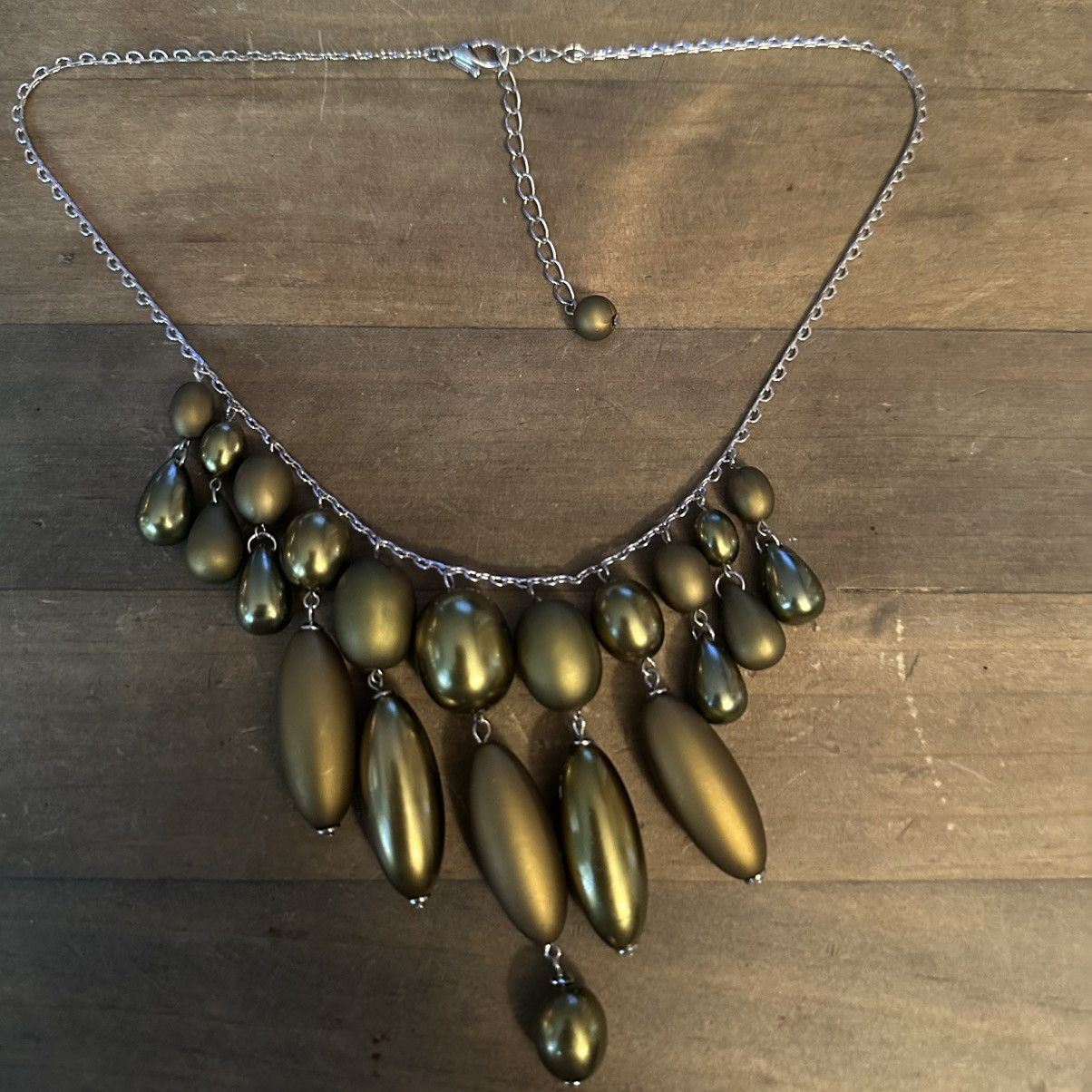Other Metallic olive green dangle bib necklace Size ONE SIZE - 2 Thumbnail