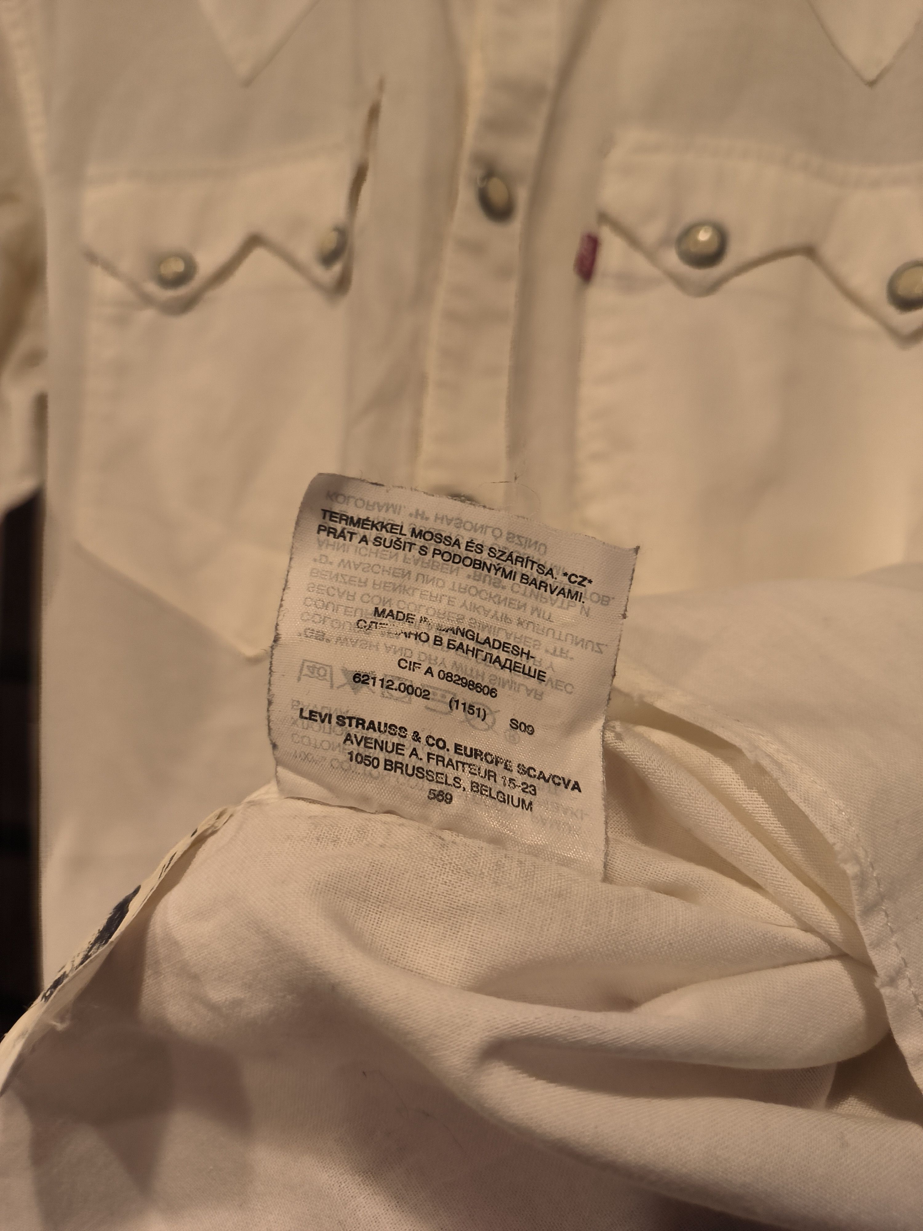 Levi's × Vintage Vintage Levi's Shirt White Button-Up Long Sleeve Logo Size US XL / EU 56 / 4 - 5 Thumbnail