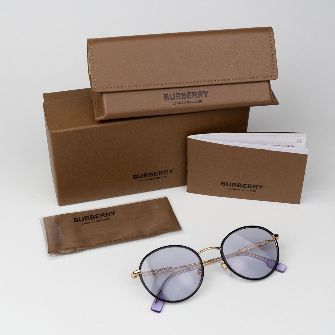 Burberry NEW Burberry BE3148D 10171A Oval Unisex Sunglasses BE 3148D Size ONE SIZE - 10 Thumbnail