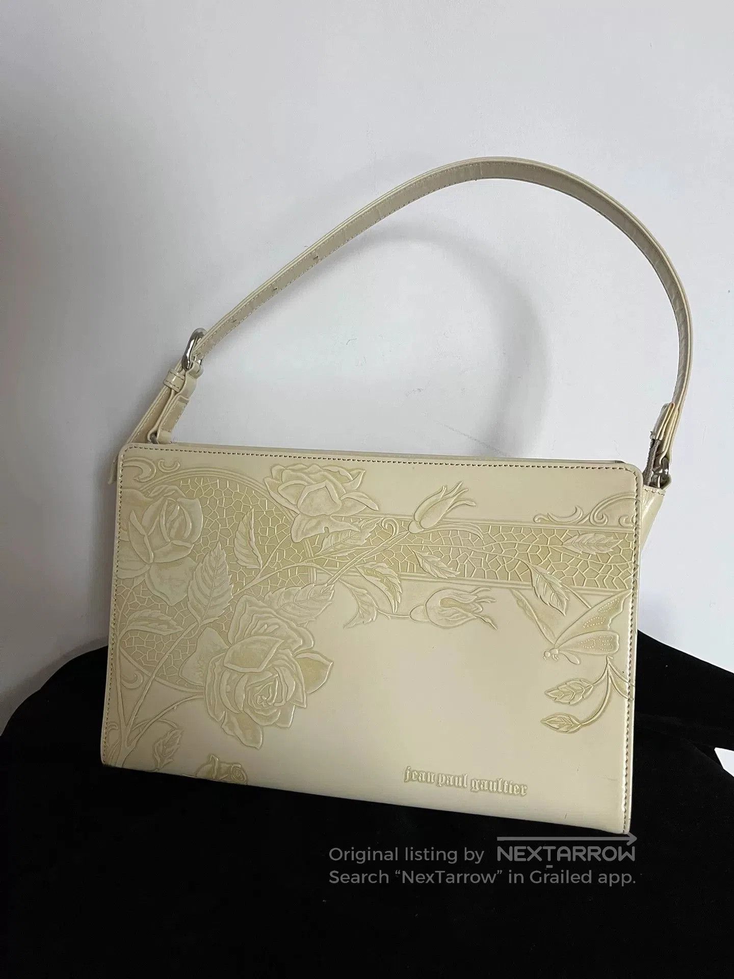 Jean Paul Gaultier Jean Paul Gaultier Beige Underarm Handbag. Size ONE SIZE - 1 Thumbnail