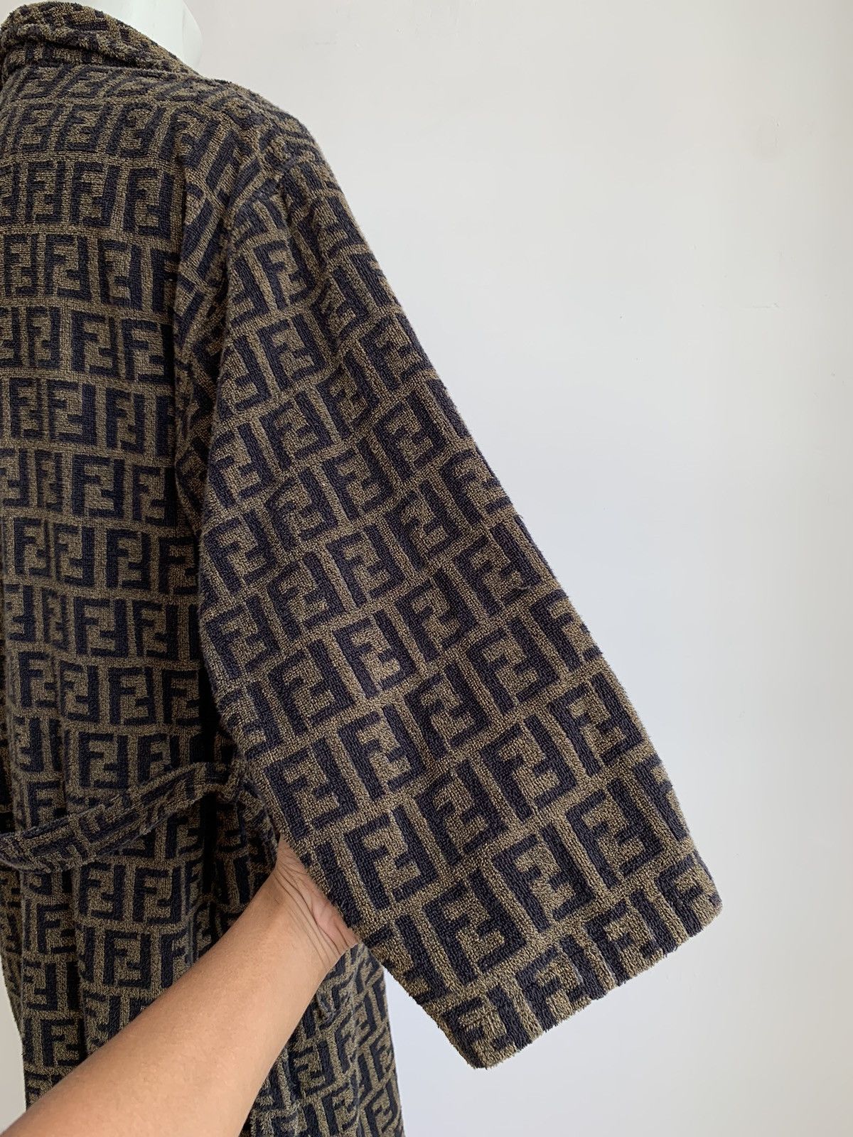 Fendi Vintage Fendi Zucca Bathrobe Teleria Size US L / EU 52-54 / 3 - 21 Thumbnail