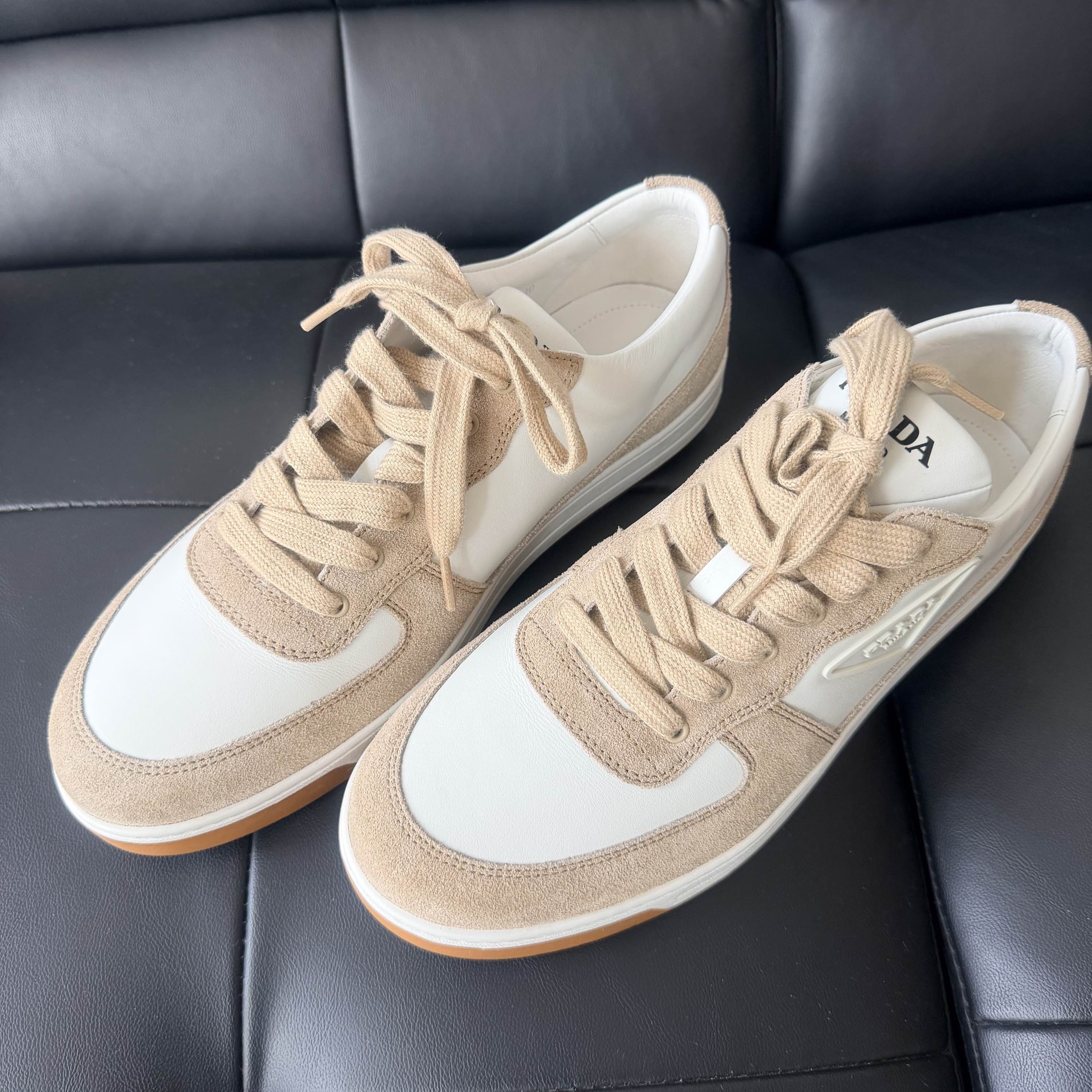 Prada Prada Suede Panel Low-Top Sneakers US 11 Size US 11 / EU 44 - 1 Thumbnail