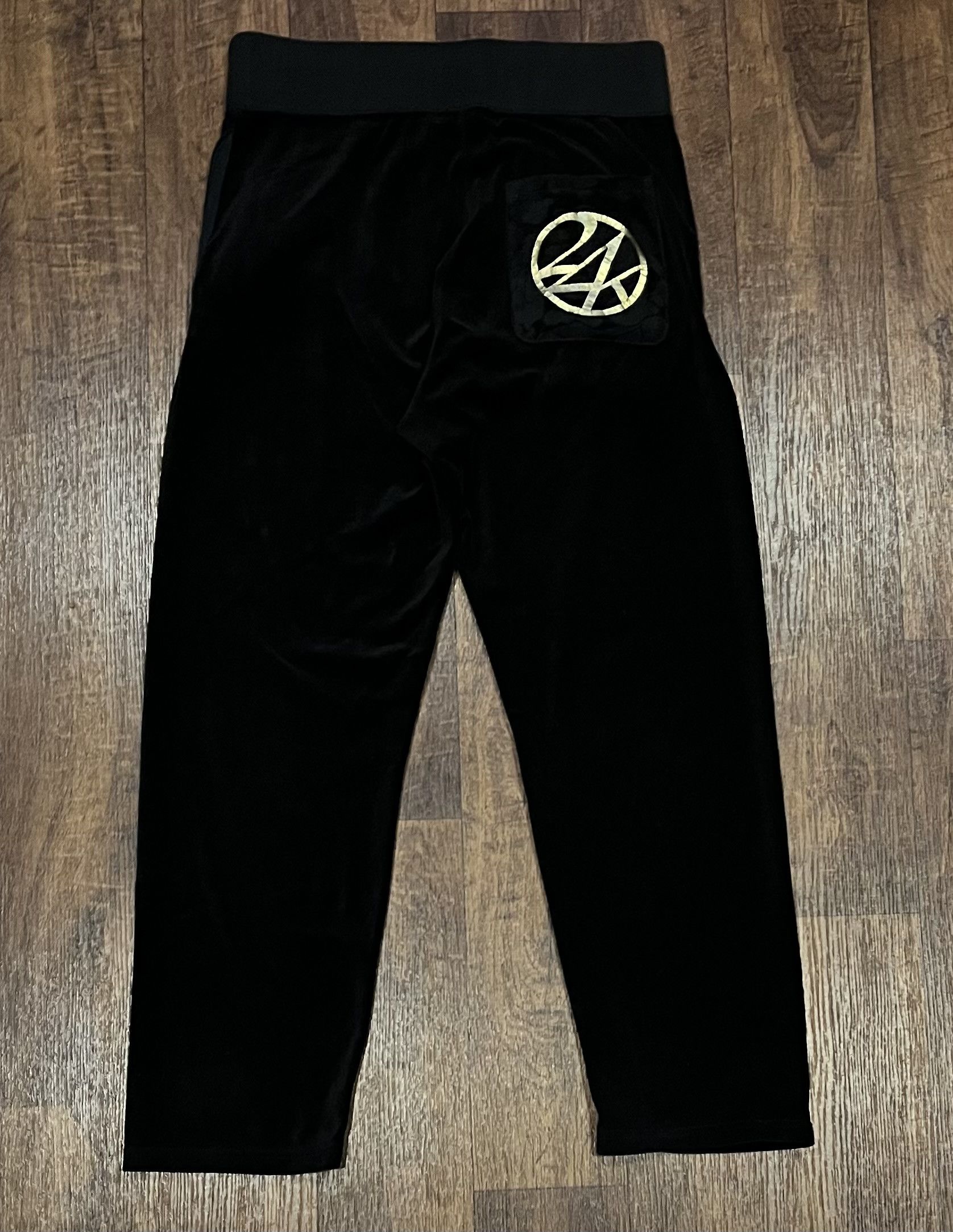 Bape Bape shark sweatpants Size US 30 / EU 46 - 2 Thumbnail