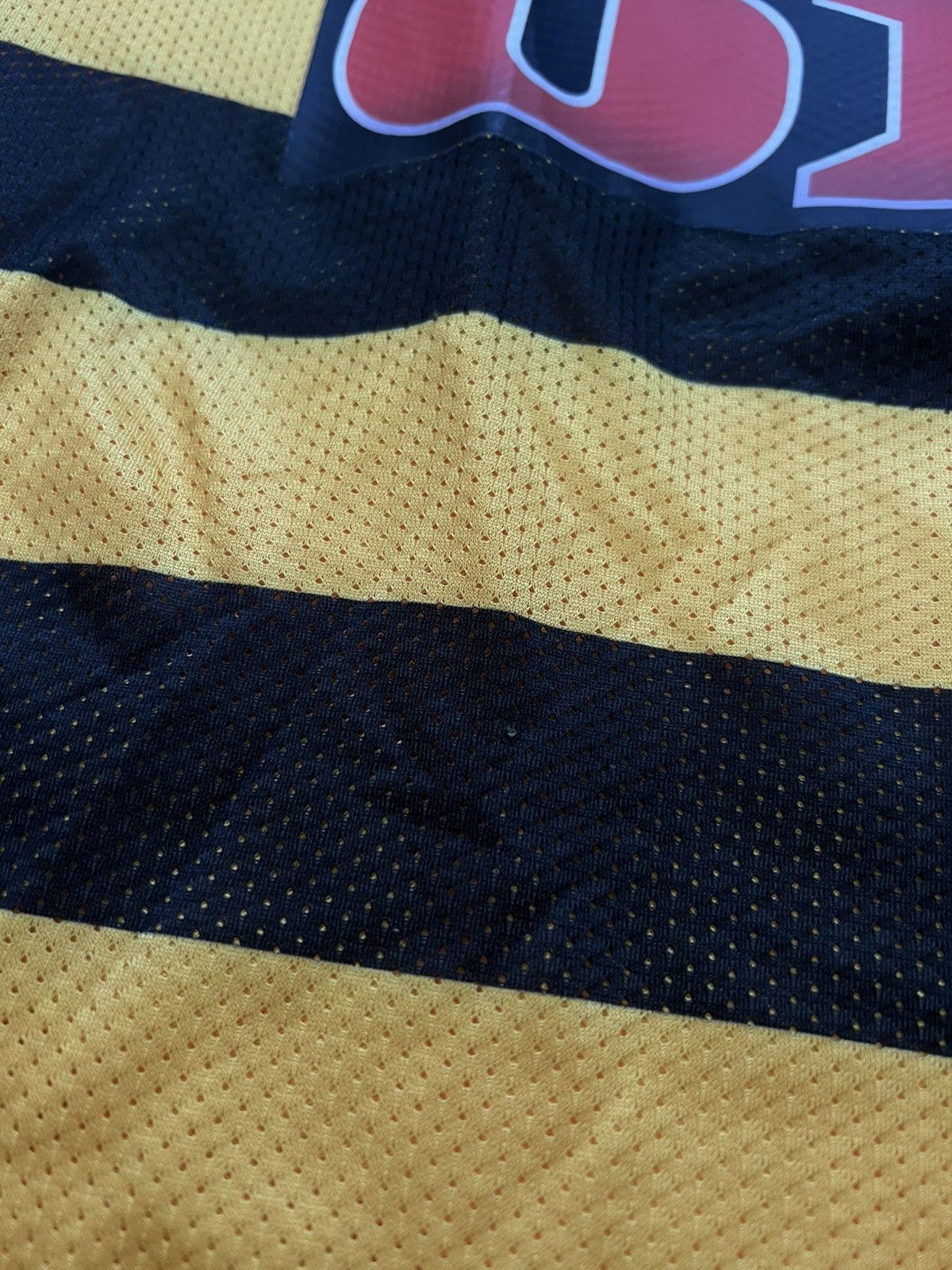 Puma BSC YOUNG BOYS PUMA FOOTBALL SHIRT 2008-2009 JERSEY SIZE S Size US S / EU 44-46 / 1 - 9 Thumbnail