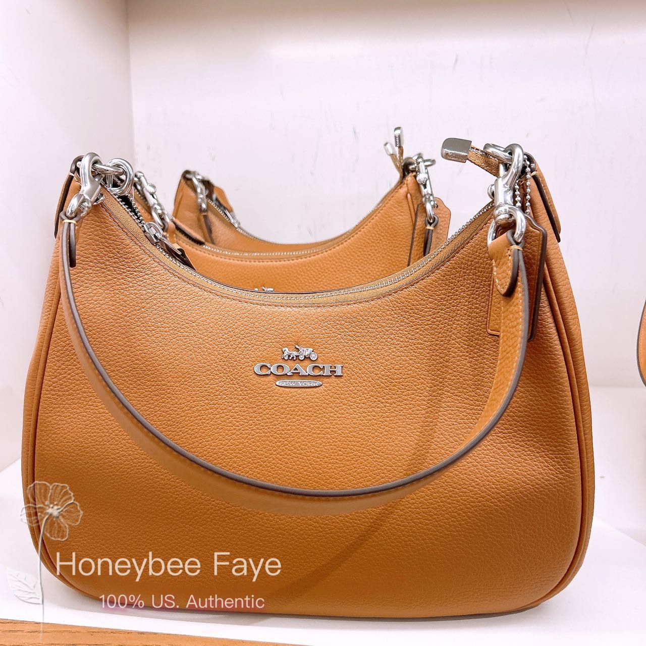 Coach NWT Coach Teri Hobo Bag CJ517 Size ONE SIZE - 1 Thumbnail