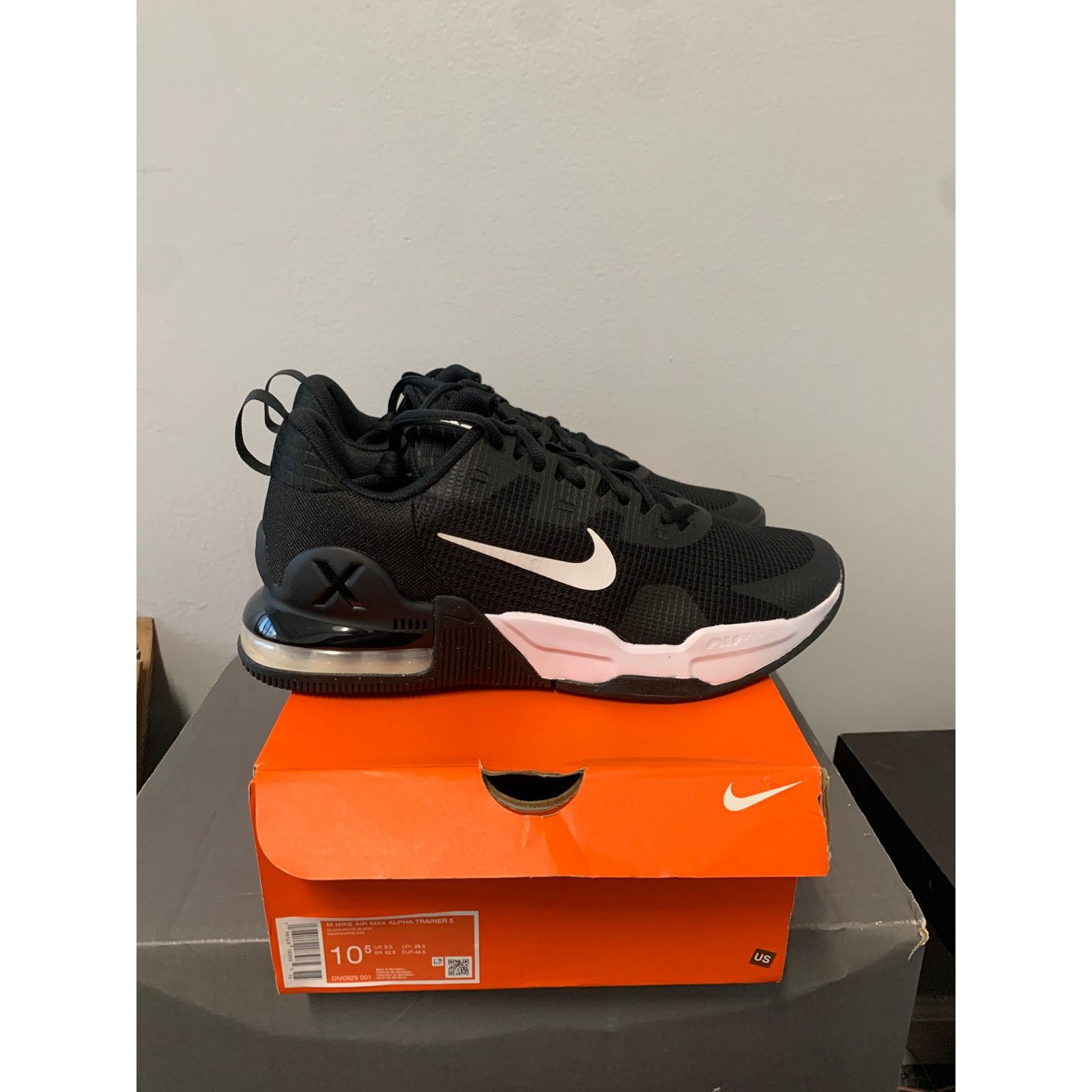 Nike Nike Air Max Alpha Trainer 5 Black White Size 10.5 Size US 10.5 / EU 43-44 - 1 Thumbnail