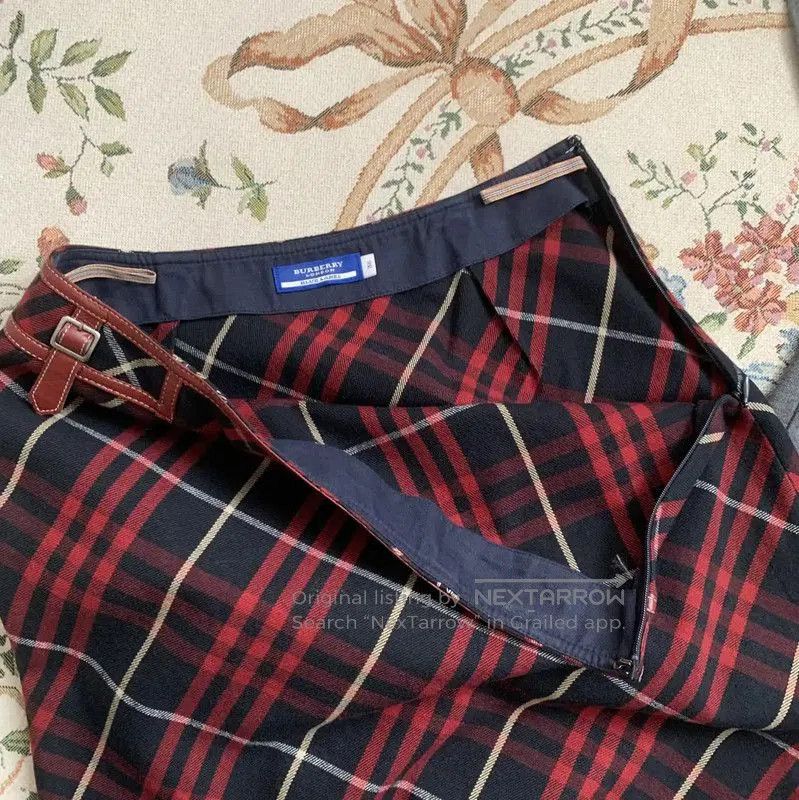 Burberry Burberry Red Cotton Plaid Women’s Skirt. Size 27" / US 4 / IT 40 - 3 Thumbnail
